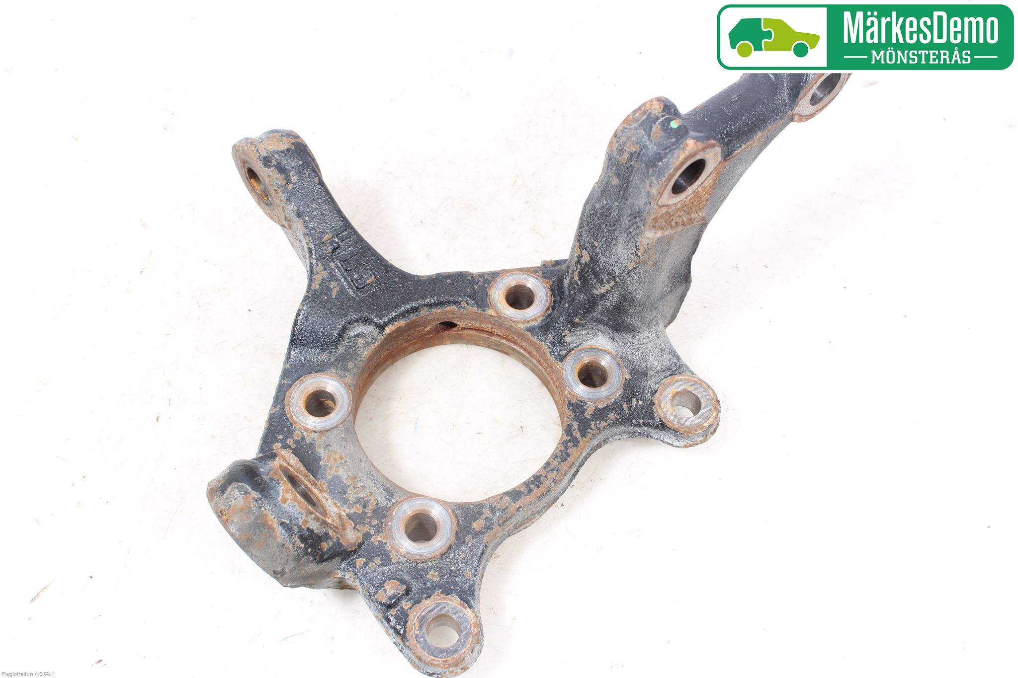 Toyota AURIS 13-19 Styrspindel Lagerhus Vä