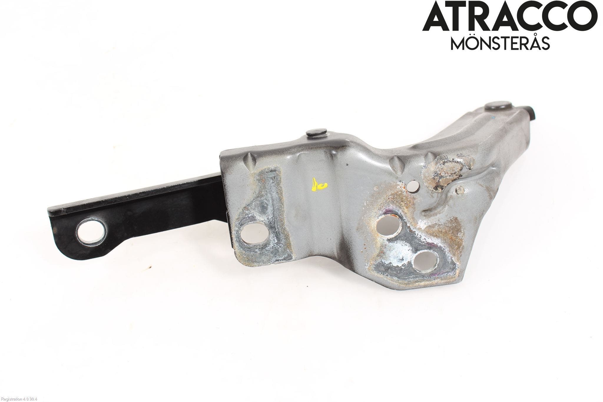 Hyundai i40 08-15 Huvgångjärn