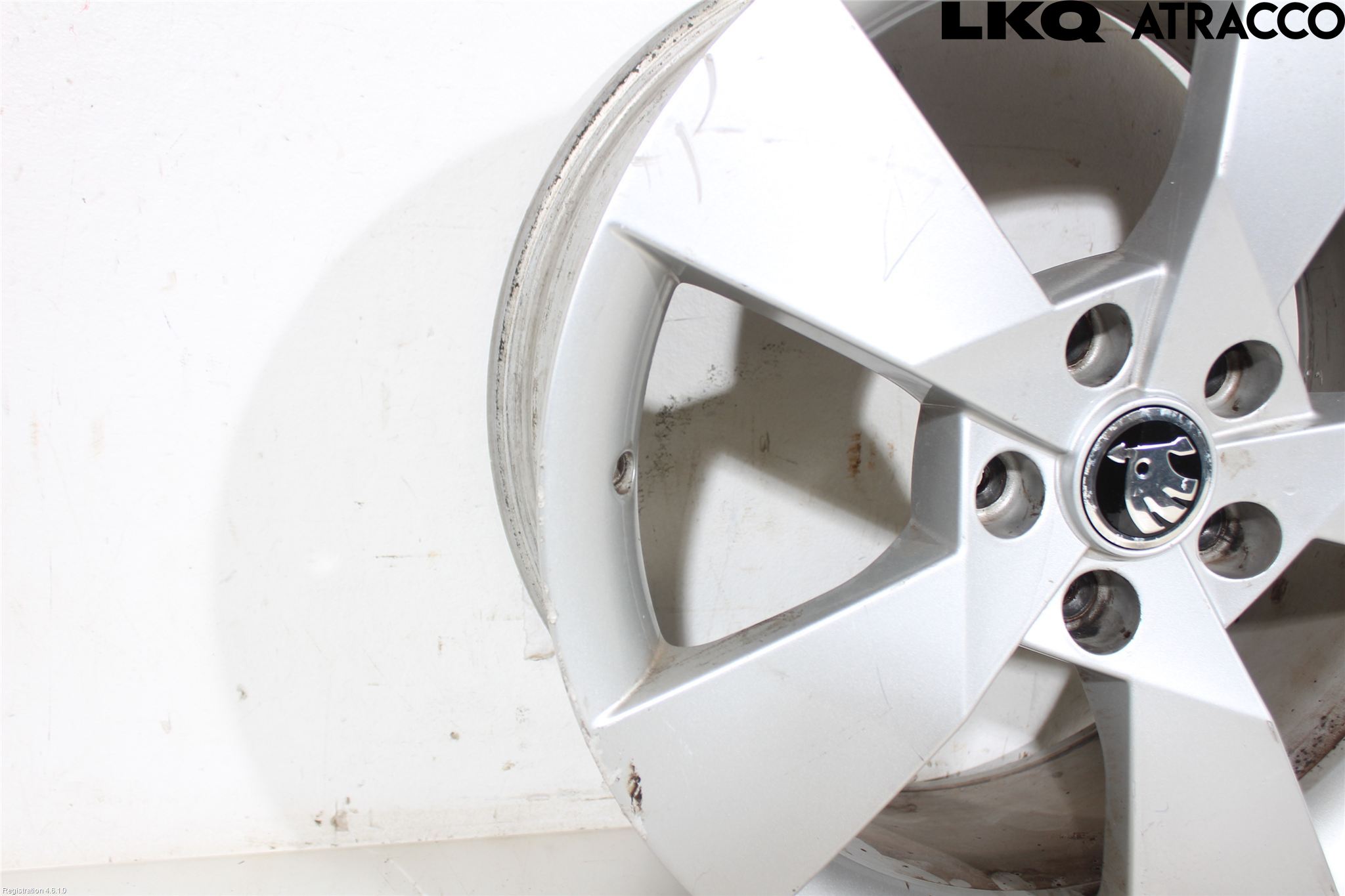 Skoda SUPERB 16-24 Fälg Aluminium