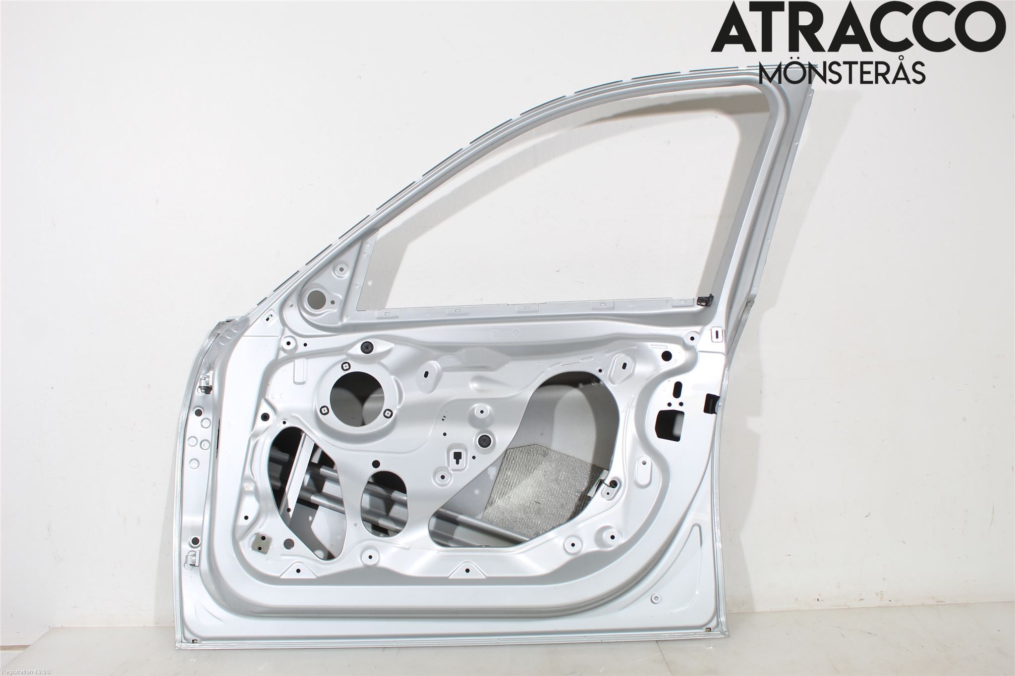 BMW 3 F30/F31/F80 12-19 Dörr Fram Höger