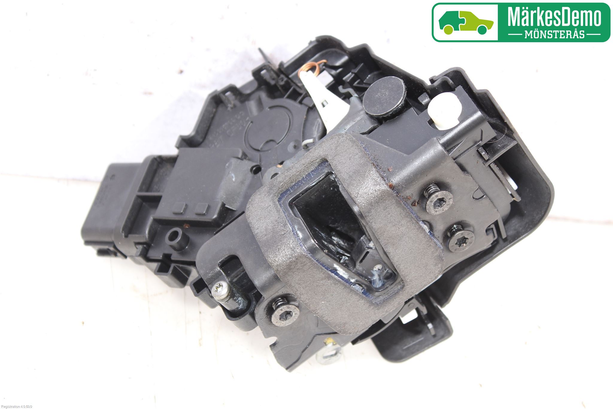 Ford MONDEO 07-15 Låskista-Dörrlås