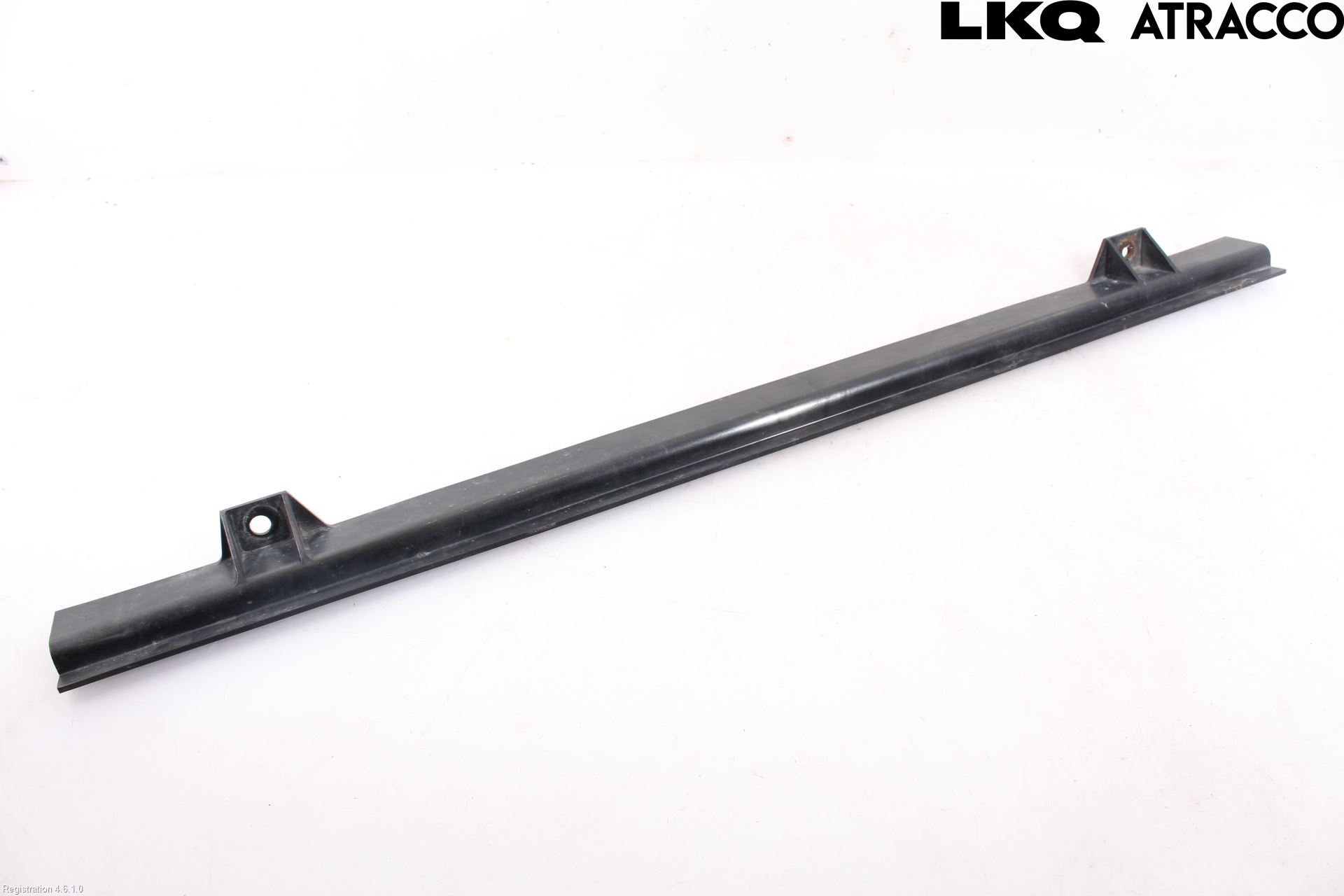 Jaguar F-PACE Deflektor Plåt-Plast Kylning