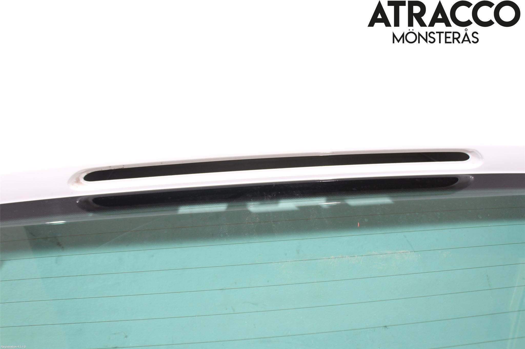 Volkswagen VW PASSAT 15-19 Baklucka Kombi