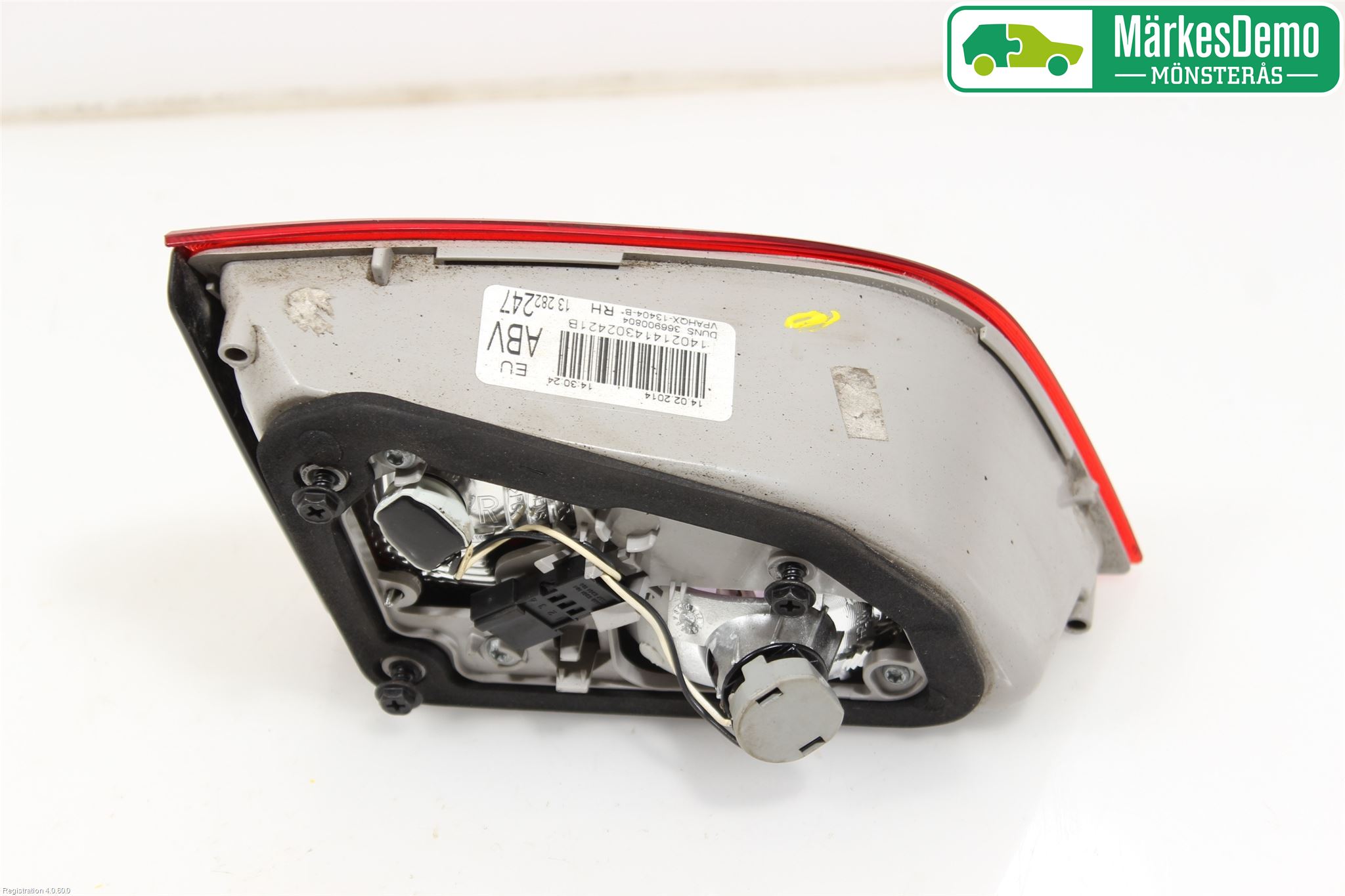 Opel ASTRA J 10-15 Bakljus Lucka Hö