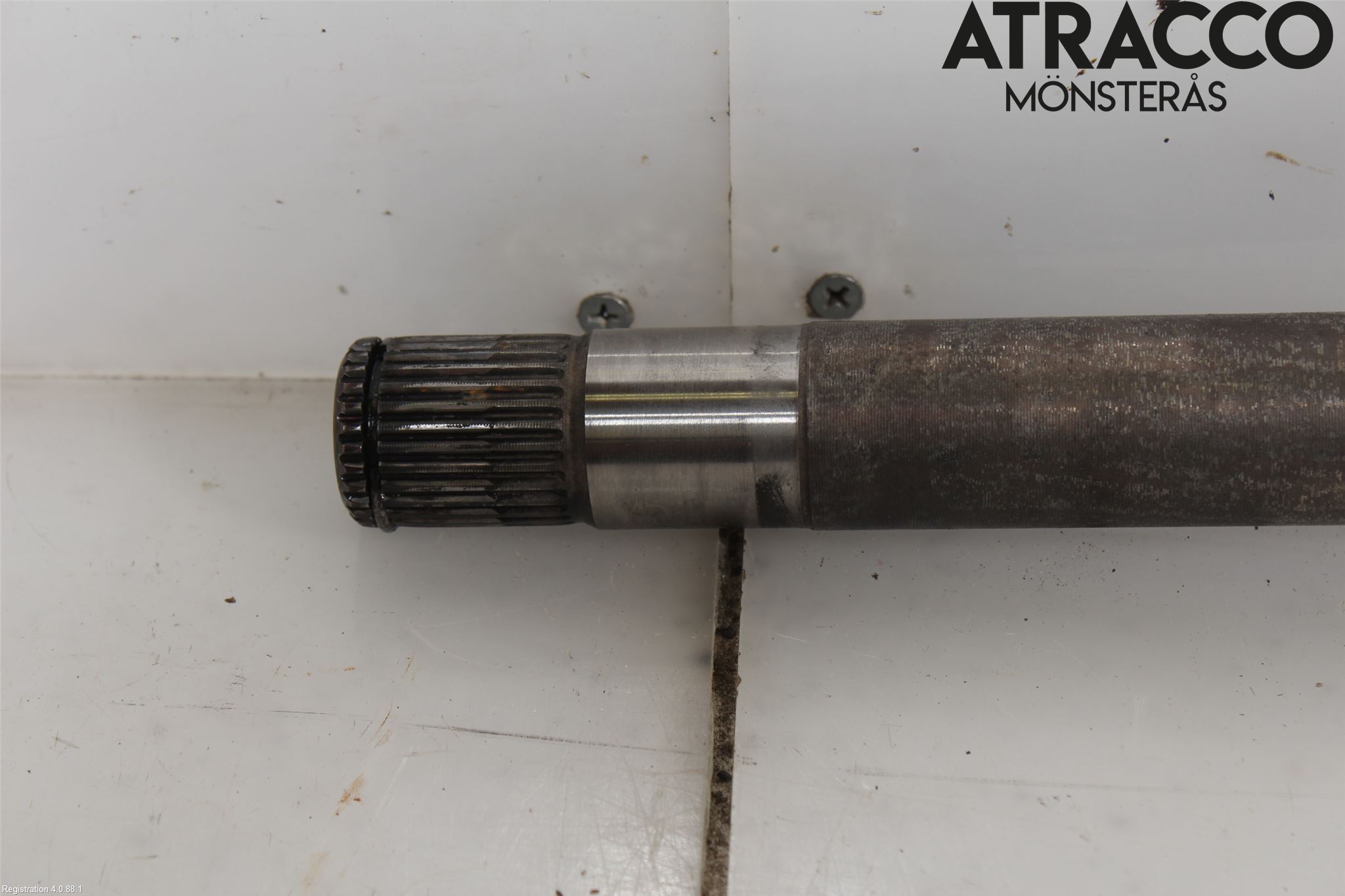 Landrover RANGE ROVER VELAR (L560) 17- Drivaxel Fram Höger