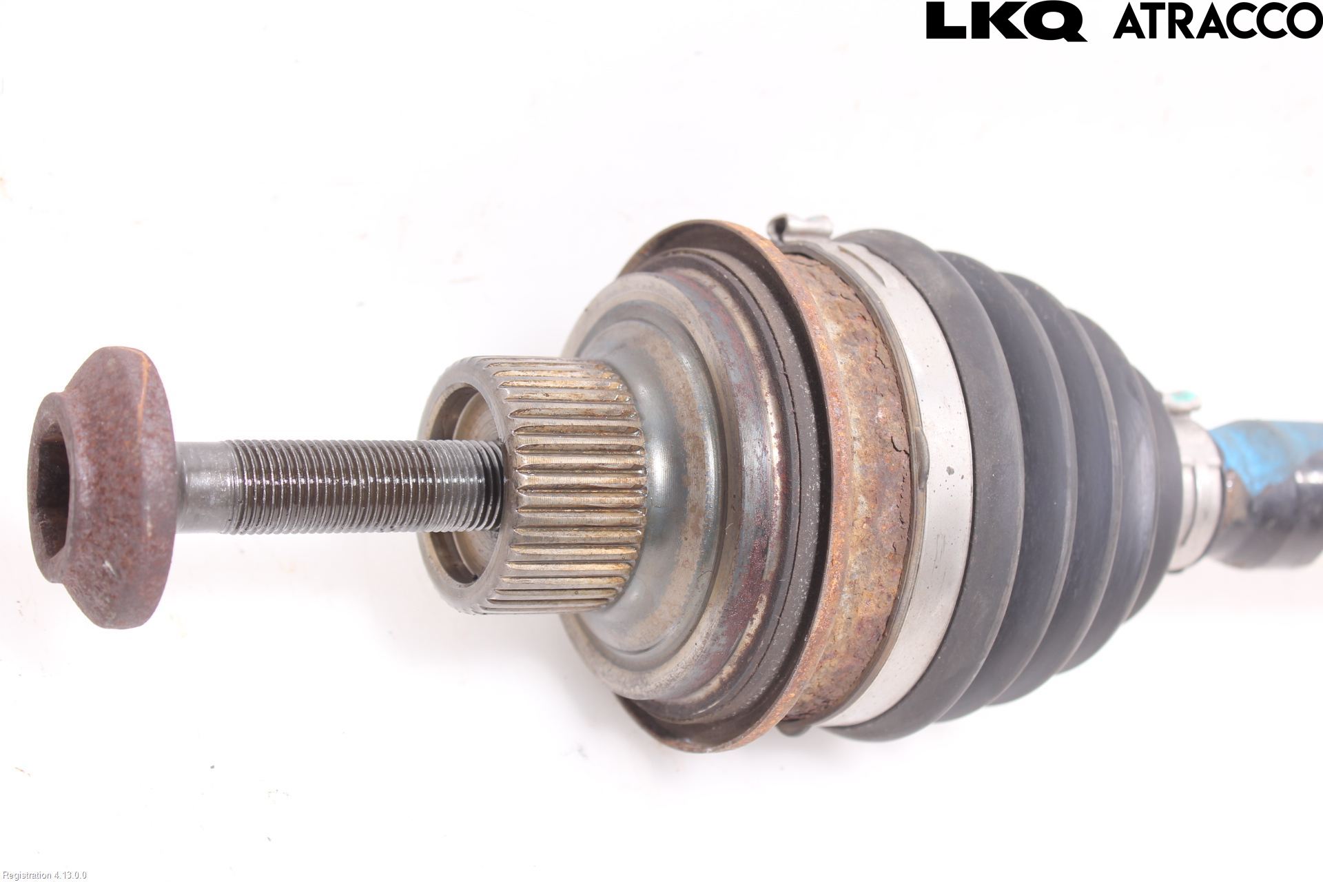 Audi A4/S4 B9 16-19 Drivaxel Fram Höger