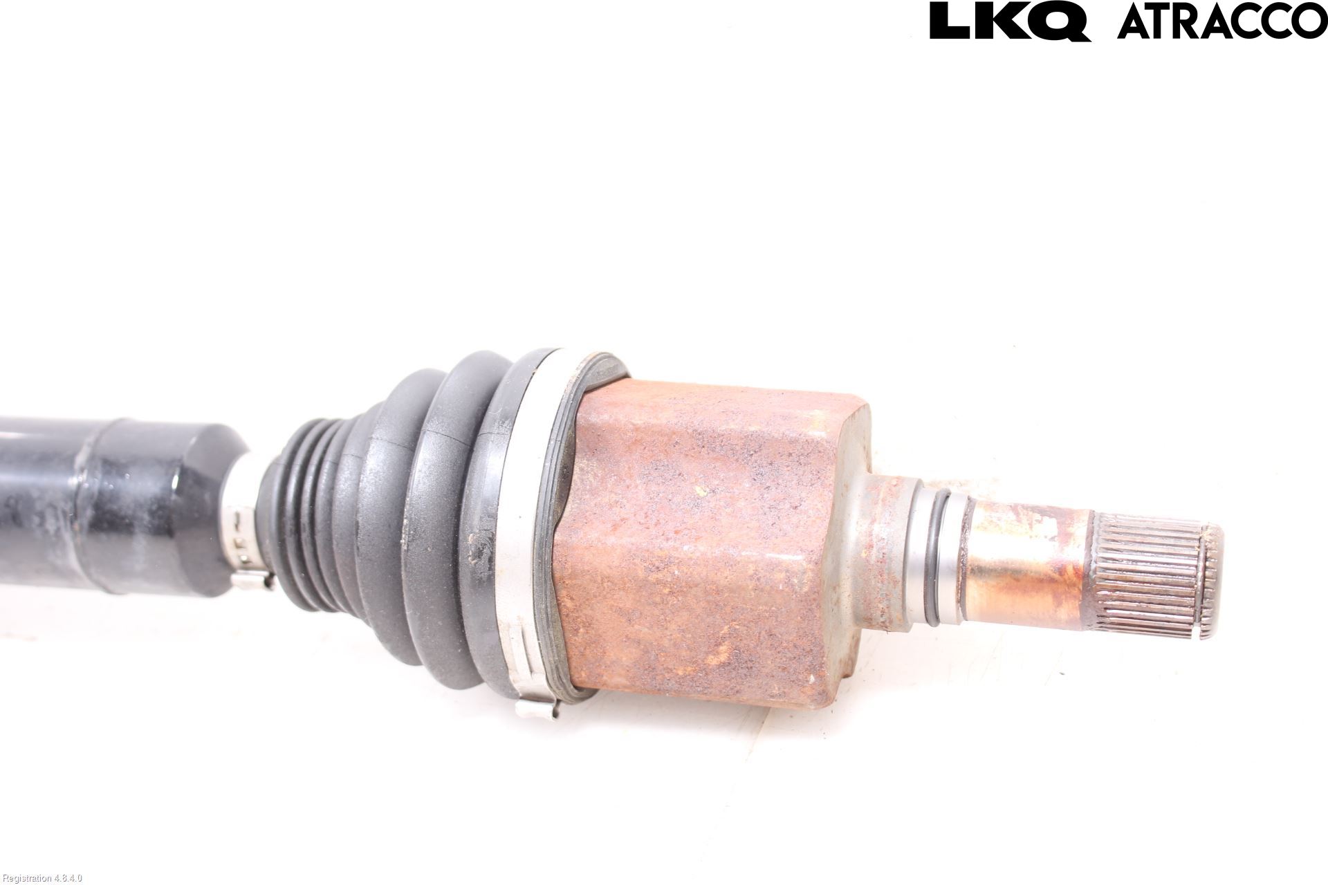 Volkswagen VW PASSAT 15-19 Drivaxel Fram Höger