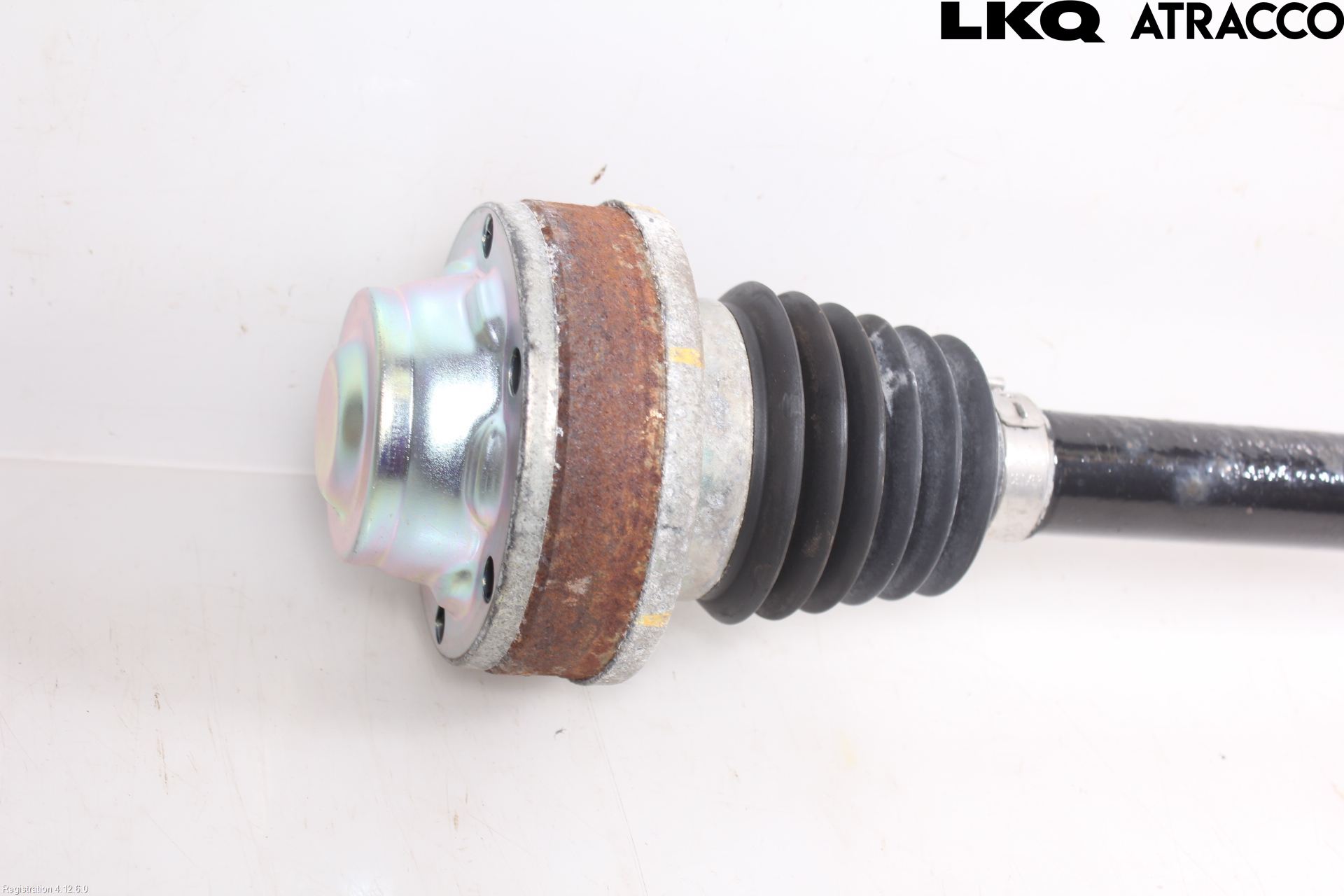 Volkswagen VW T-ROC 18- Drivaxel Bak Vänster