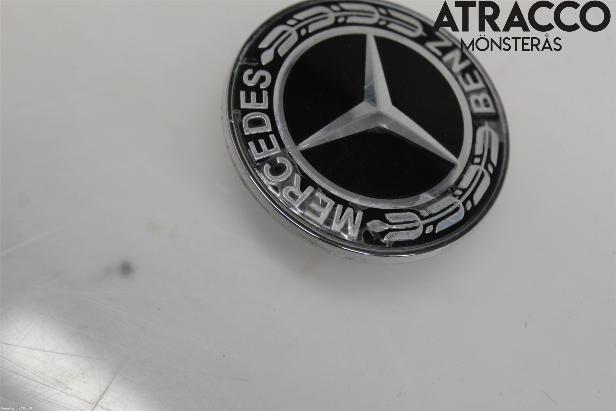 Mercedes-Benz MB C-KLASS (W204) 07-15 Emblem