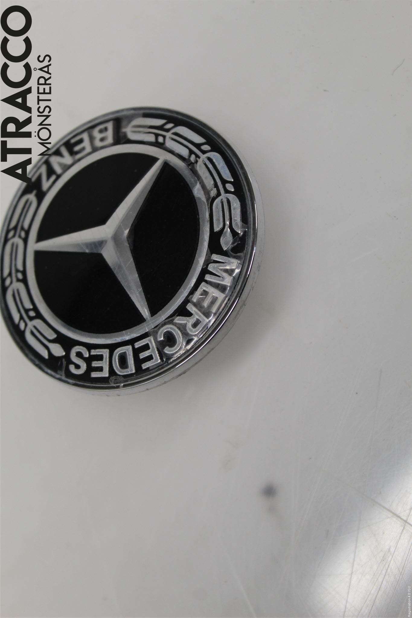 Mercedes-Benz MB C-KLASS (W204) 07-15 Emblem