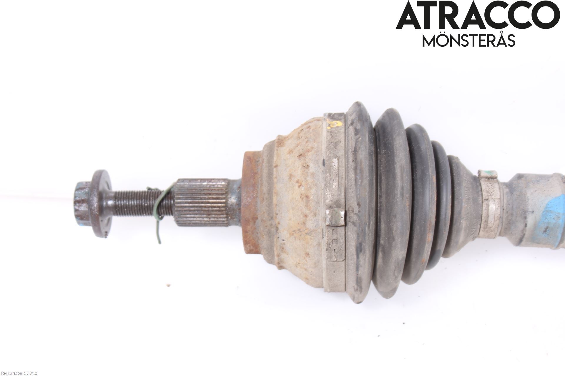 Skoda YETI Drivaxel Fram Höger