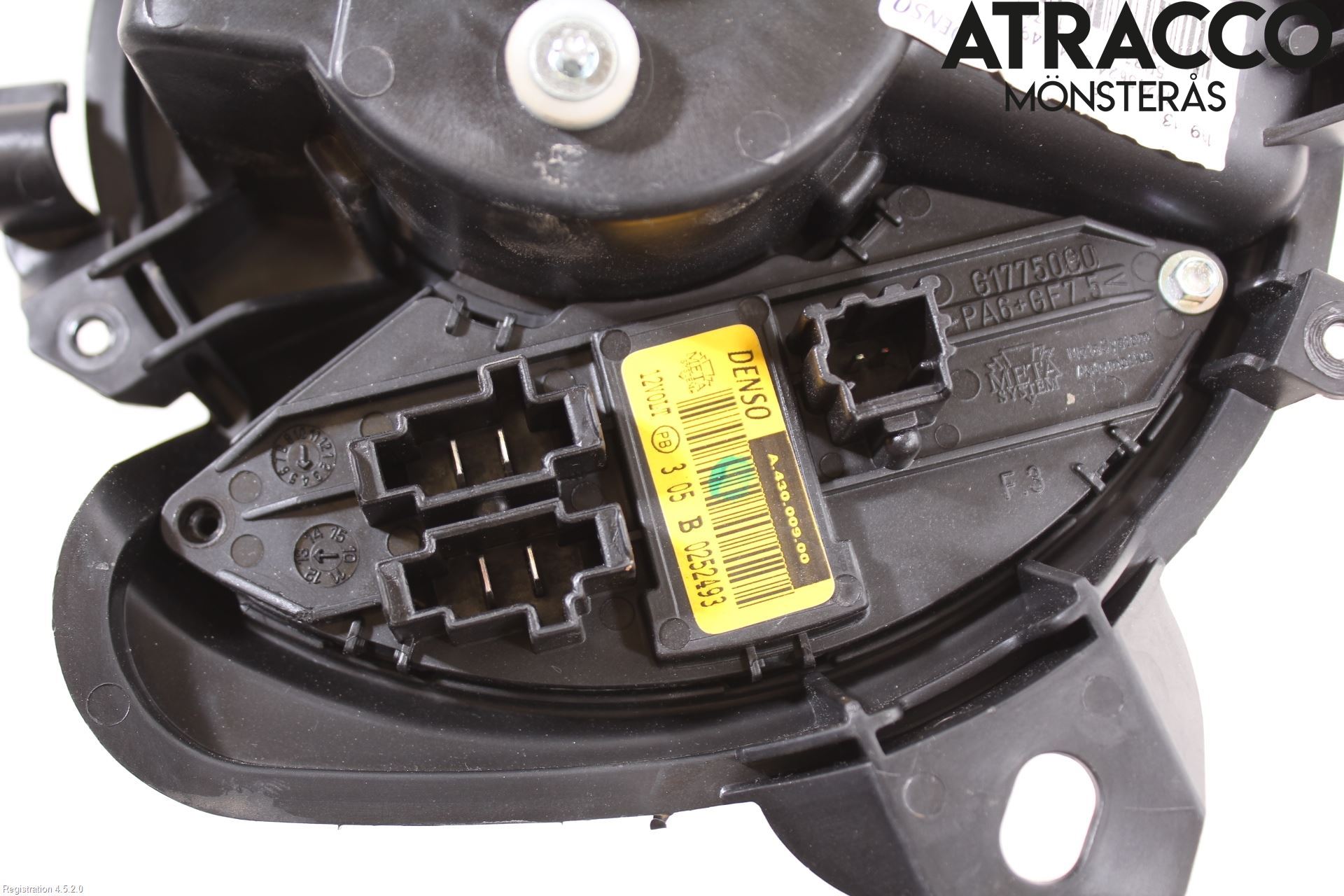 Opel CORSA D 07-14 Värmefläkt