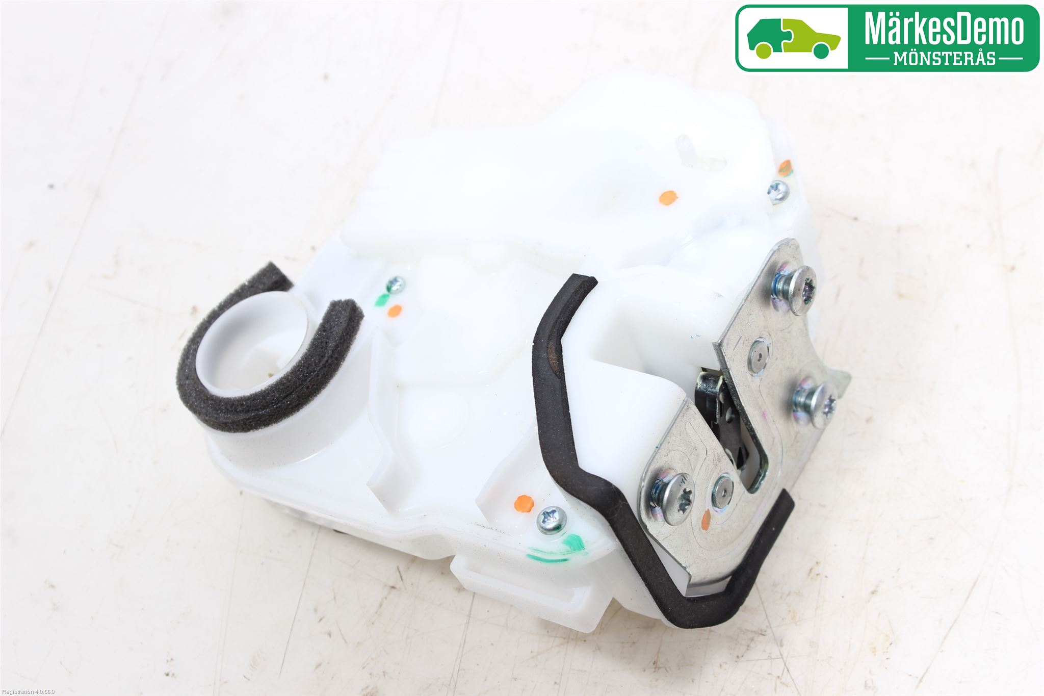 Fiat FULLBACK 16-19 Låskista-Dörrlås