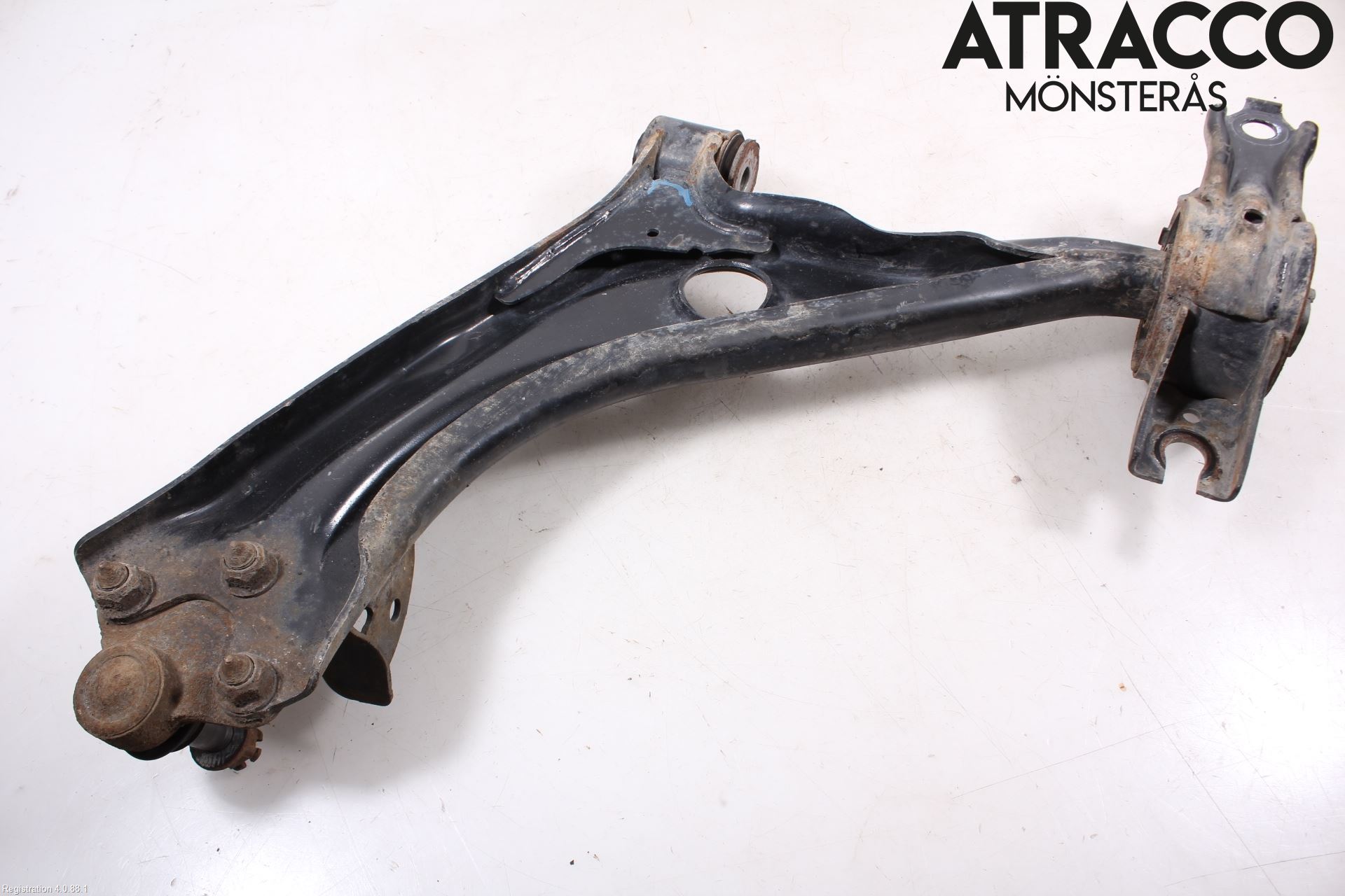 Honda CIVIC 17-22 Bärarm Fram Undre Hö