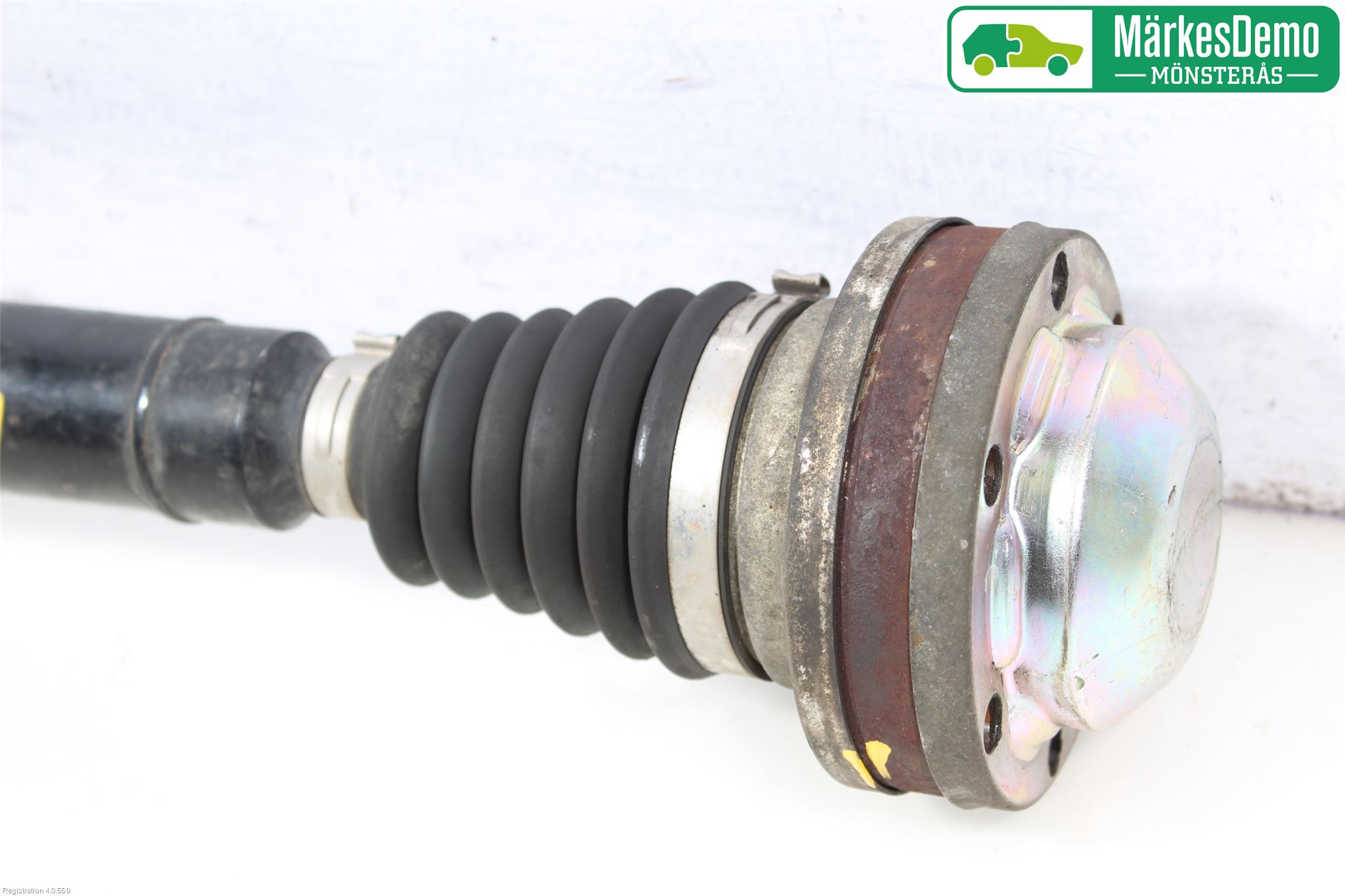 Skoda SUPERB 09-15 Drivaxel Fram Höger