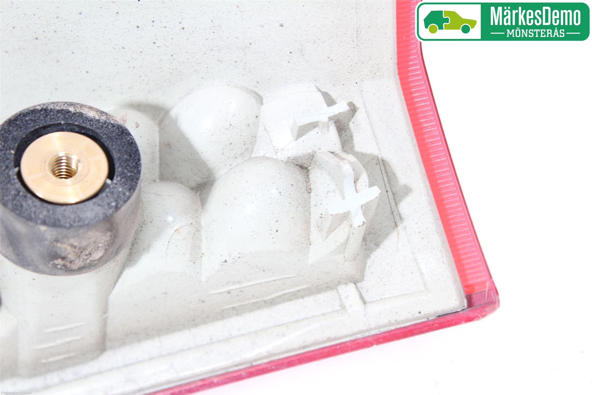 Volvo V70 08-13 Bakljus Lucka Hö