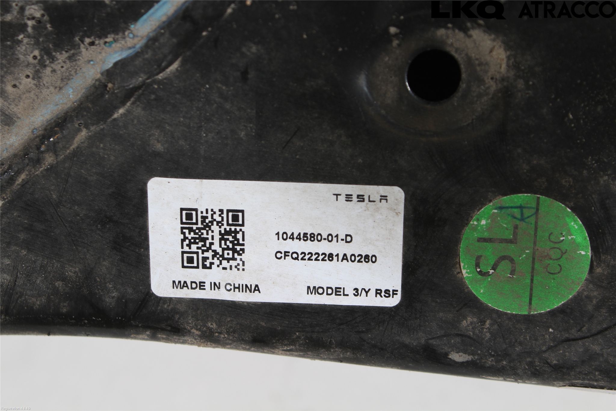 Tesla MODEL Y 21- Bakaxelbalk