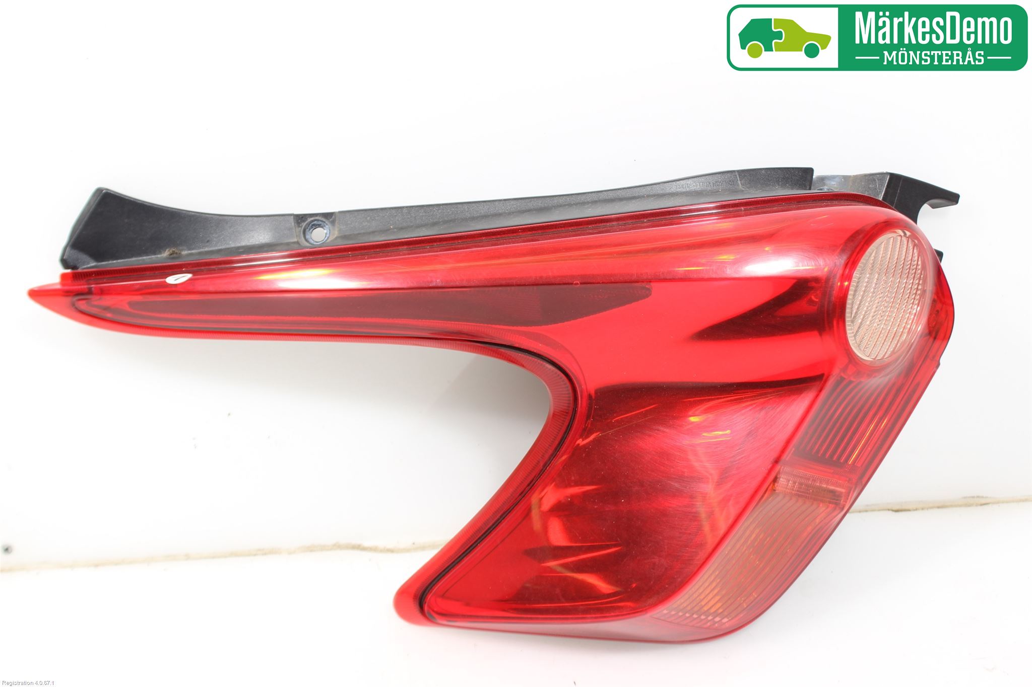 Nissan JUKE 10-14 Bakljus Vänster