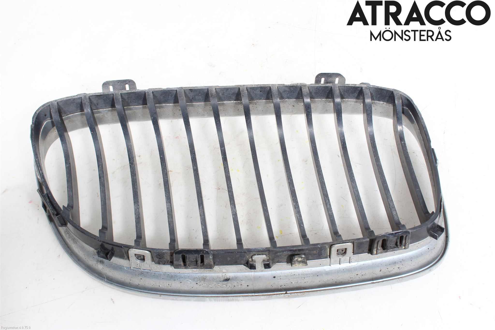 BMW 3 E90/91 SED/TOU 05-12 Grilldel Vänster