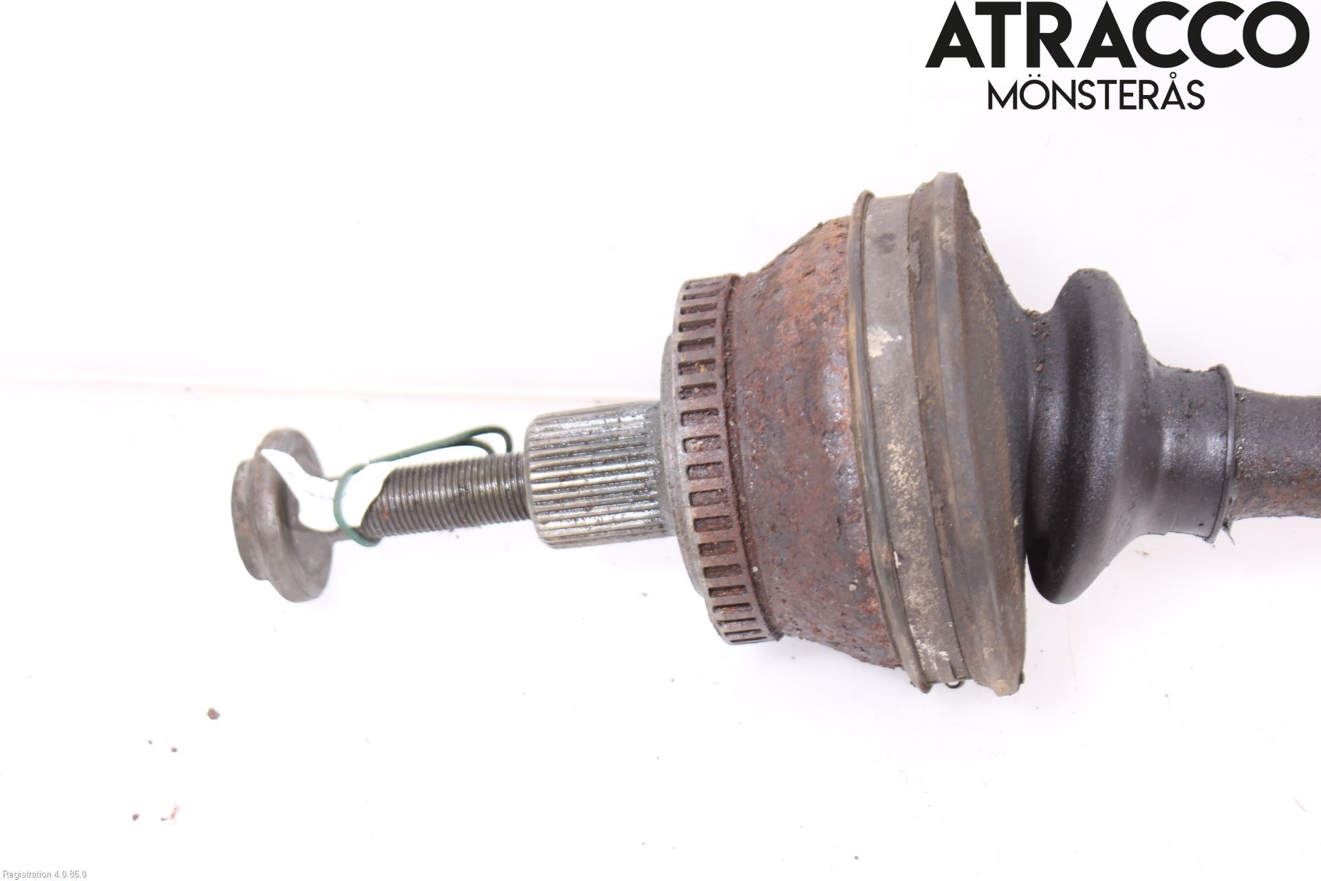 Audi A8/S8 4D 94-02 Drivaxel Bak Vänster