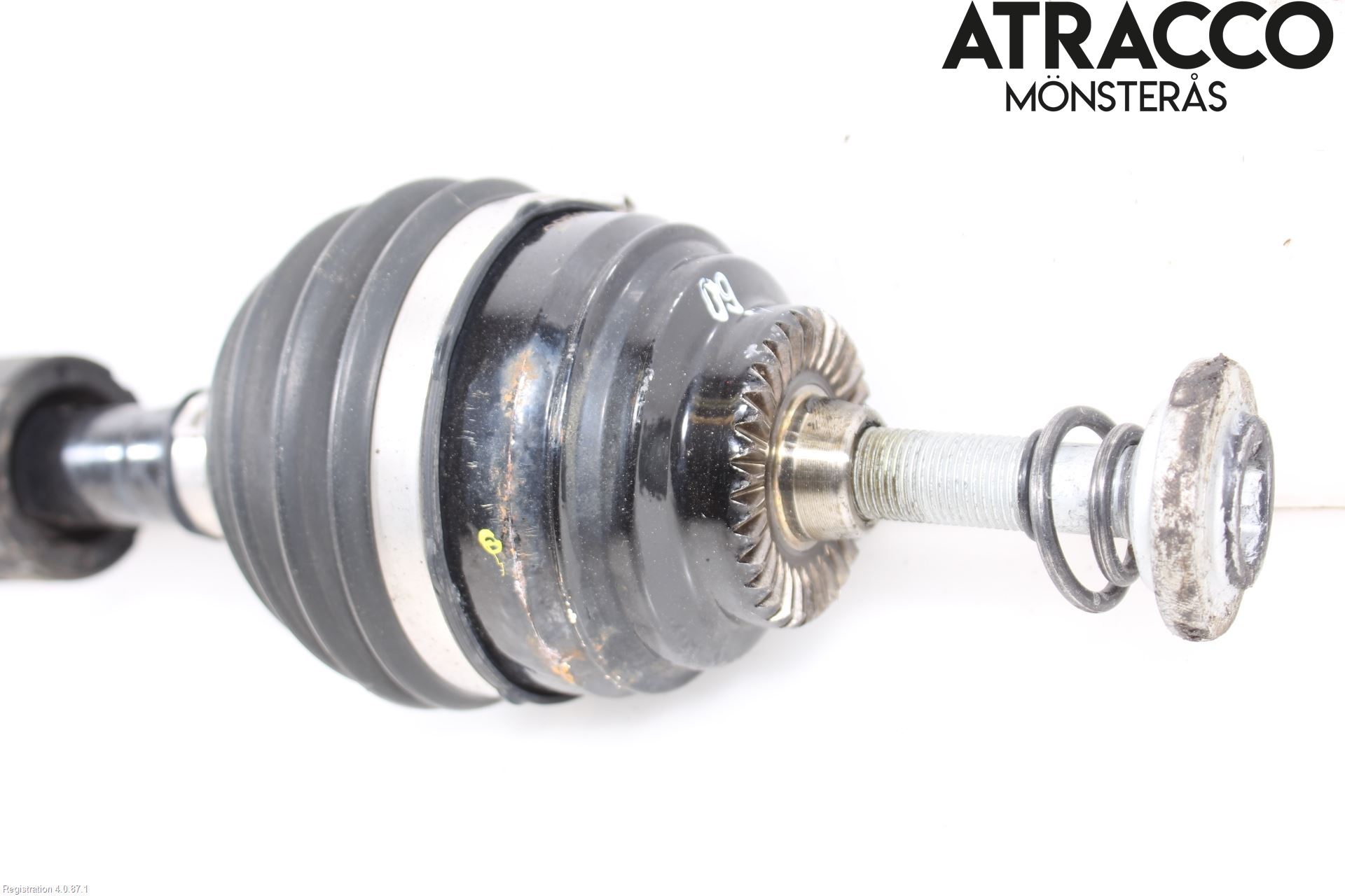 Mini COOPER CLUBMAN F54 16- Drivaxel Fram Vänster