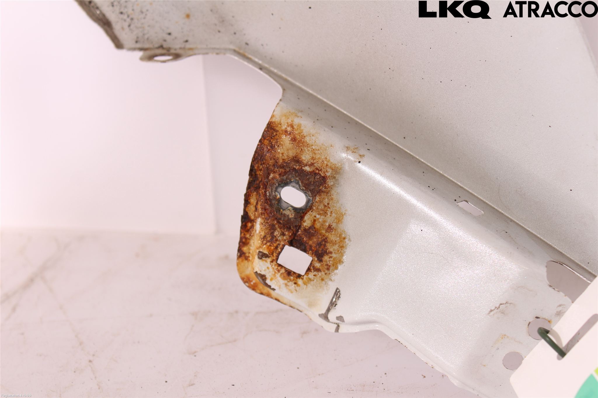 Suzuki SWIFT 11-16 Skärm Fram Vänster