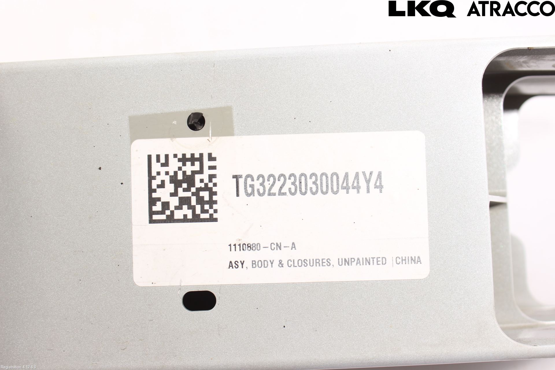 Tesla MODEL 3 17- Stötfångarbärjärn Fram