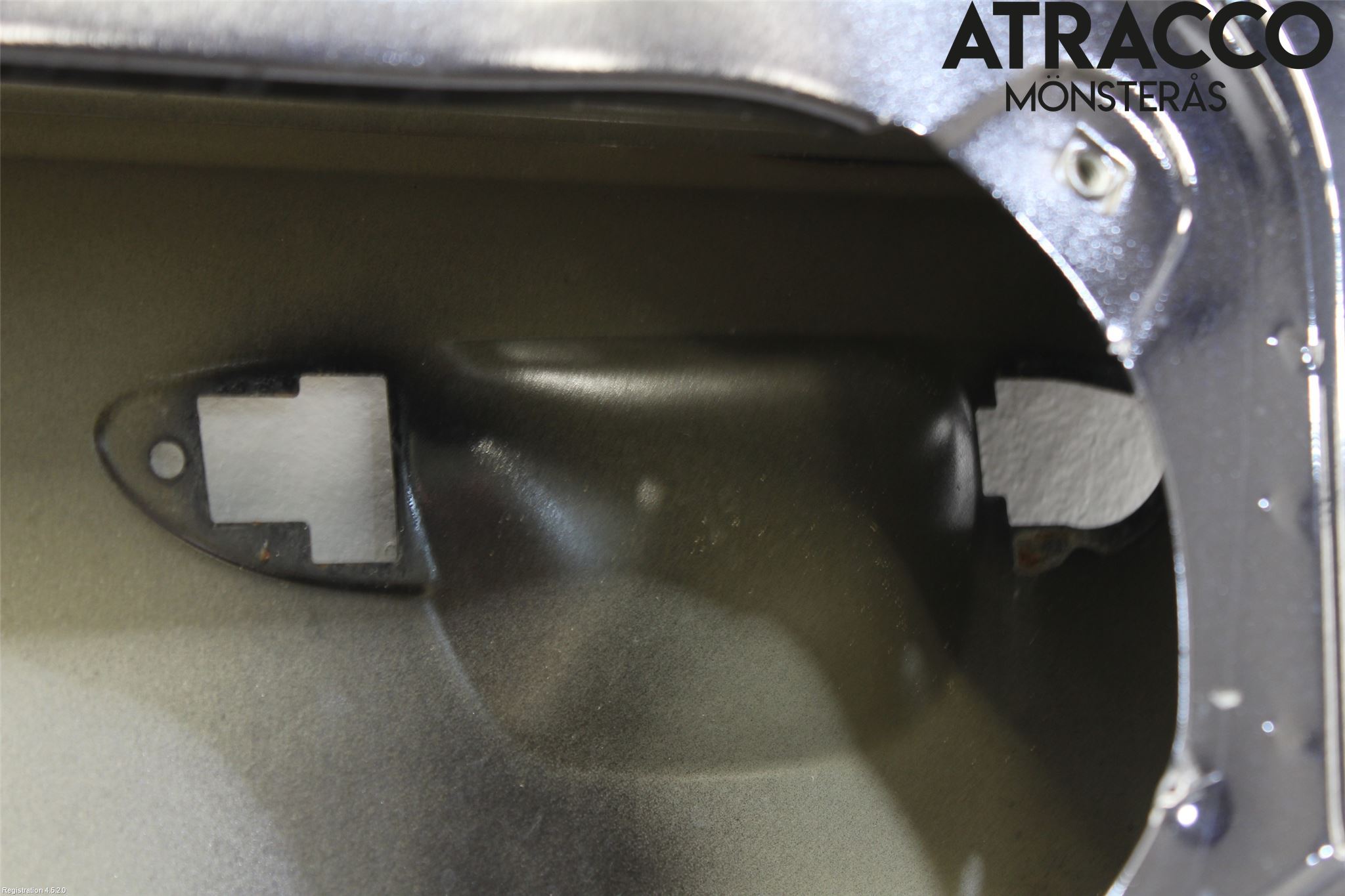 Volkswagen VW PASSAT 11-14 Dörr Fram Höger