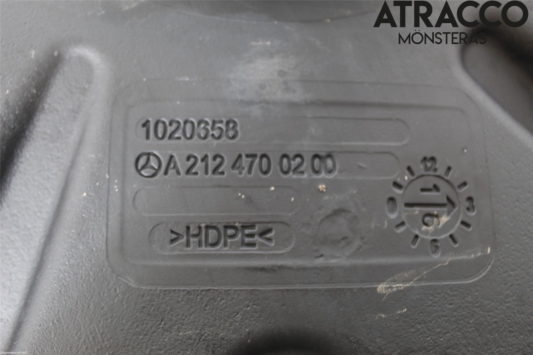 Mercedes-Benz MB E-KLASS (W212) 09-16 Adblue Tank