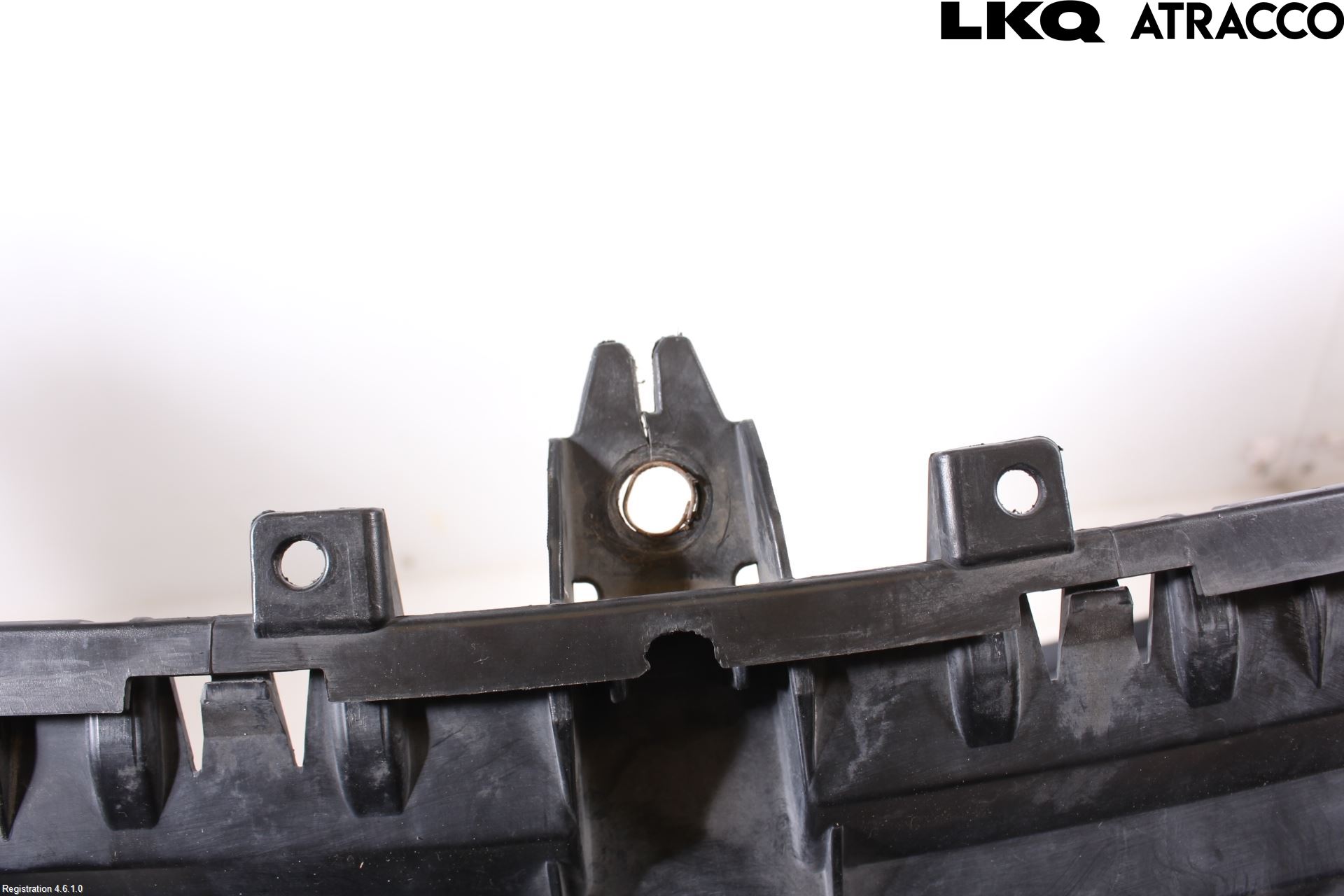 Porsche CAYENNE 03- Grilldel Mitt