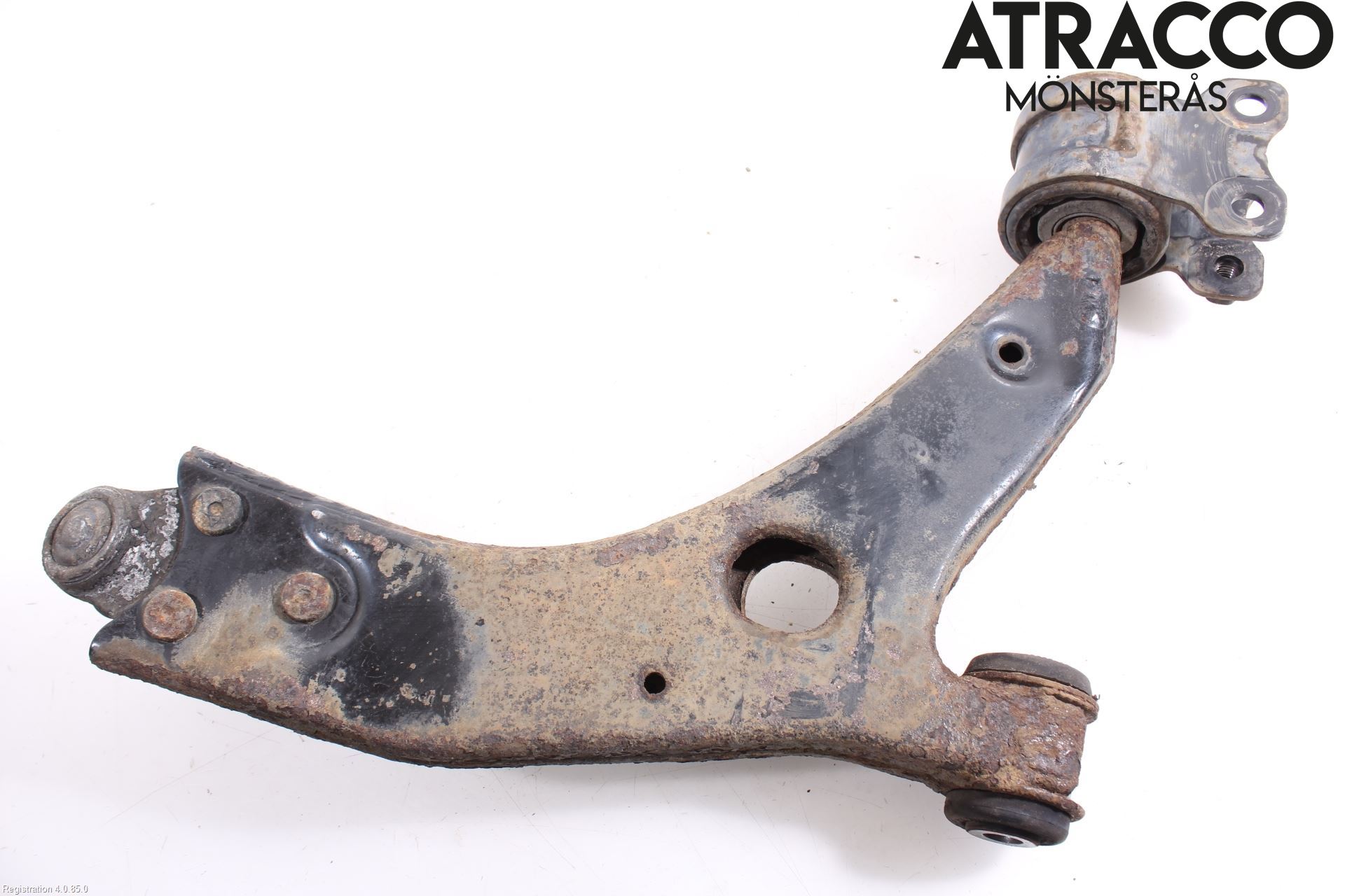 Volvo C30 07-10 Bärarm Fram Undre Vä