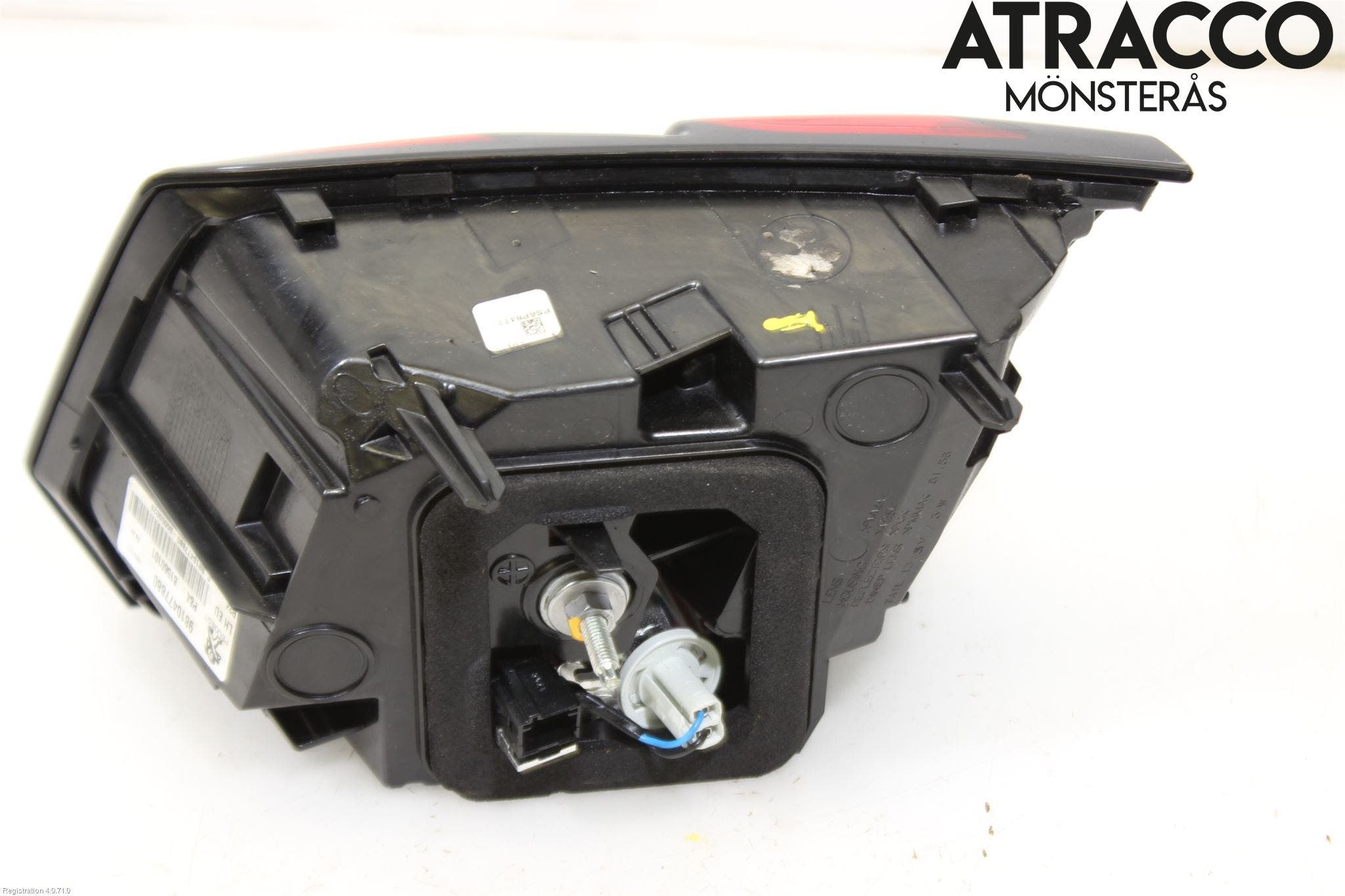 Peugeot 3008 17-24 Bakljus Lucka Vä