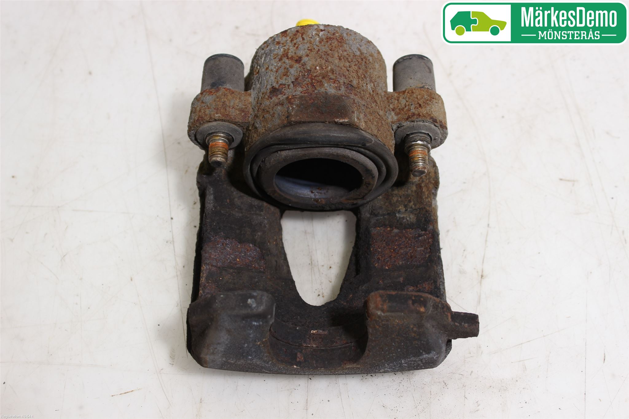 Volkswagen VW POLO 10-17 Bromsok Fram Vänster