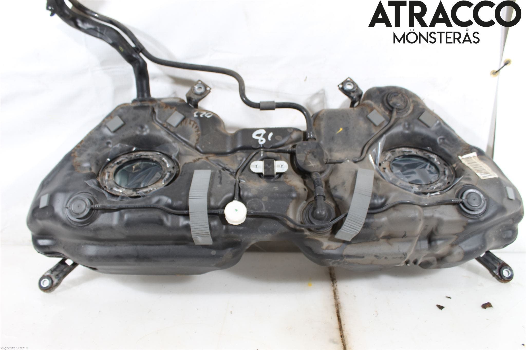 Mercedes-Benz MB C-KLASS (W204) 07-15 Bränsletank