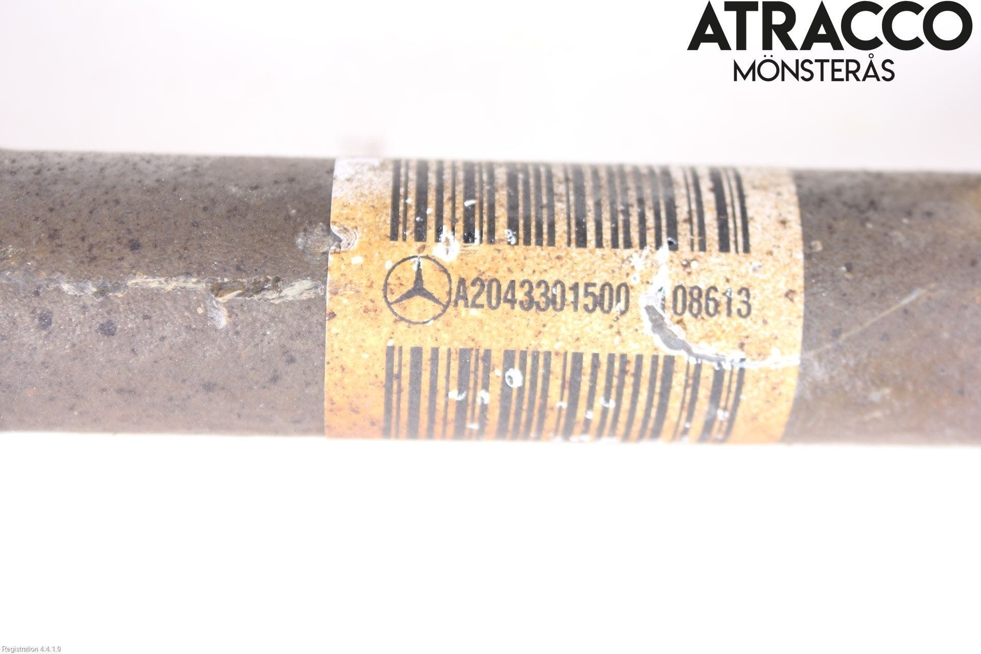 Mercedes-Benz MB GLK-KLASS (X204) 08-16 Drivaxel Fram Vänster