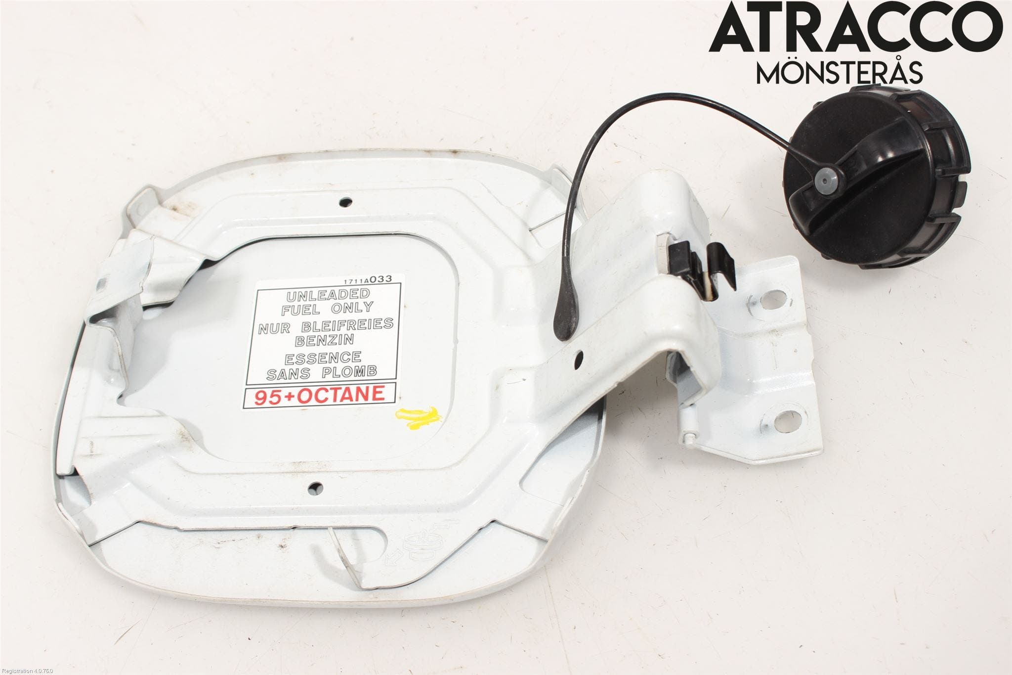 Mitsubishi OUTLANDER 13-21 Tanklucka