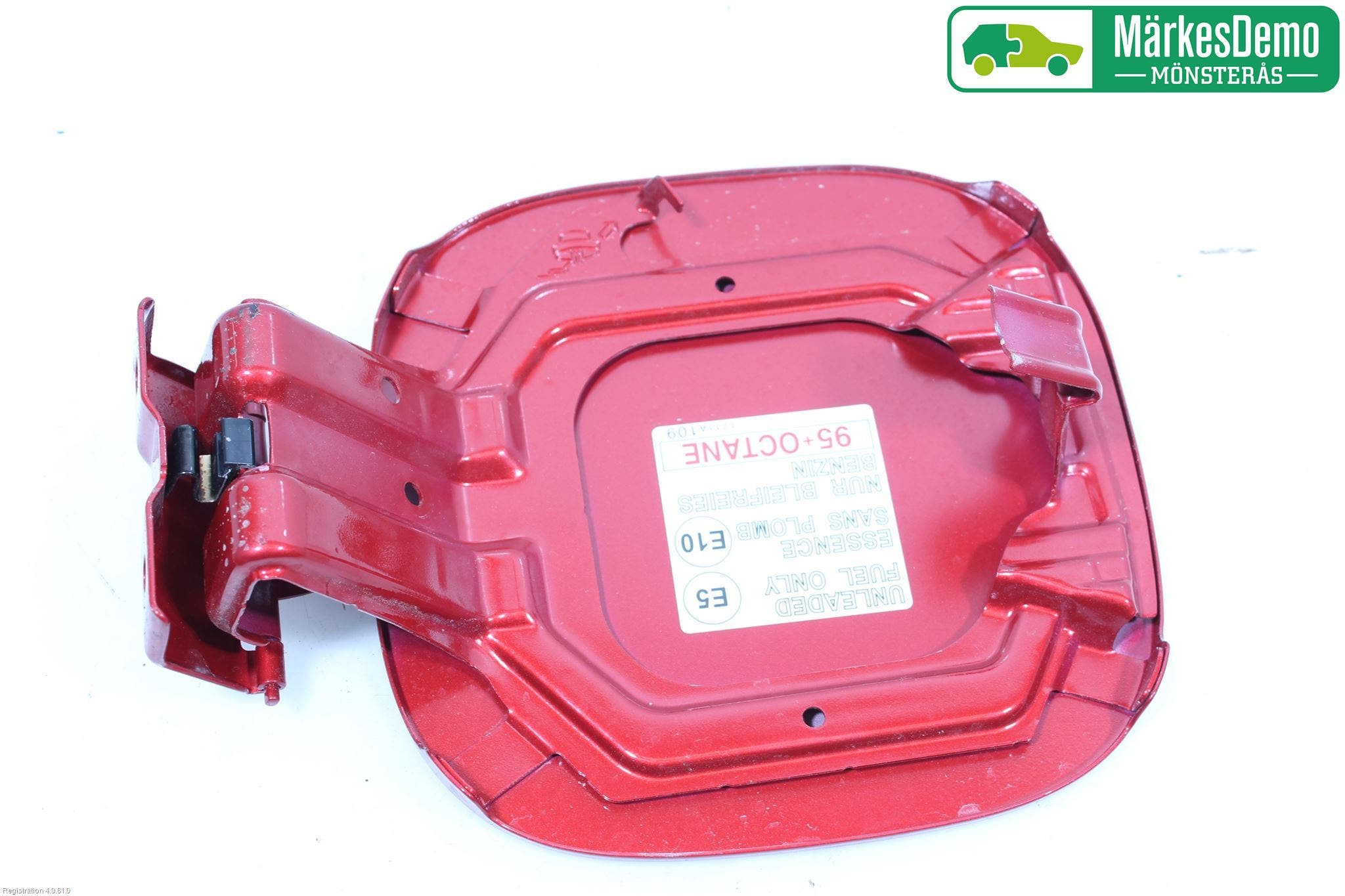 Mitsubishi OUTLANDER 13-21 Tanklucka