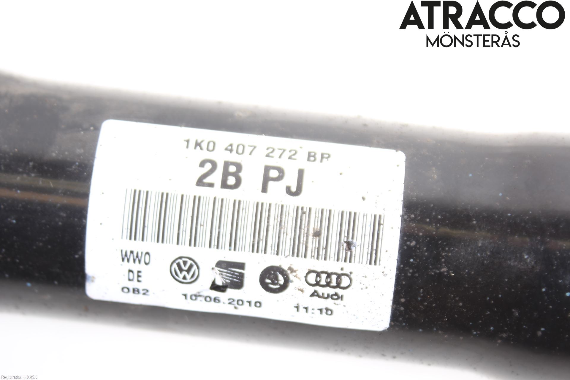 Volkswagen VW CADDY      04-10 Drivaxel Fram Höger