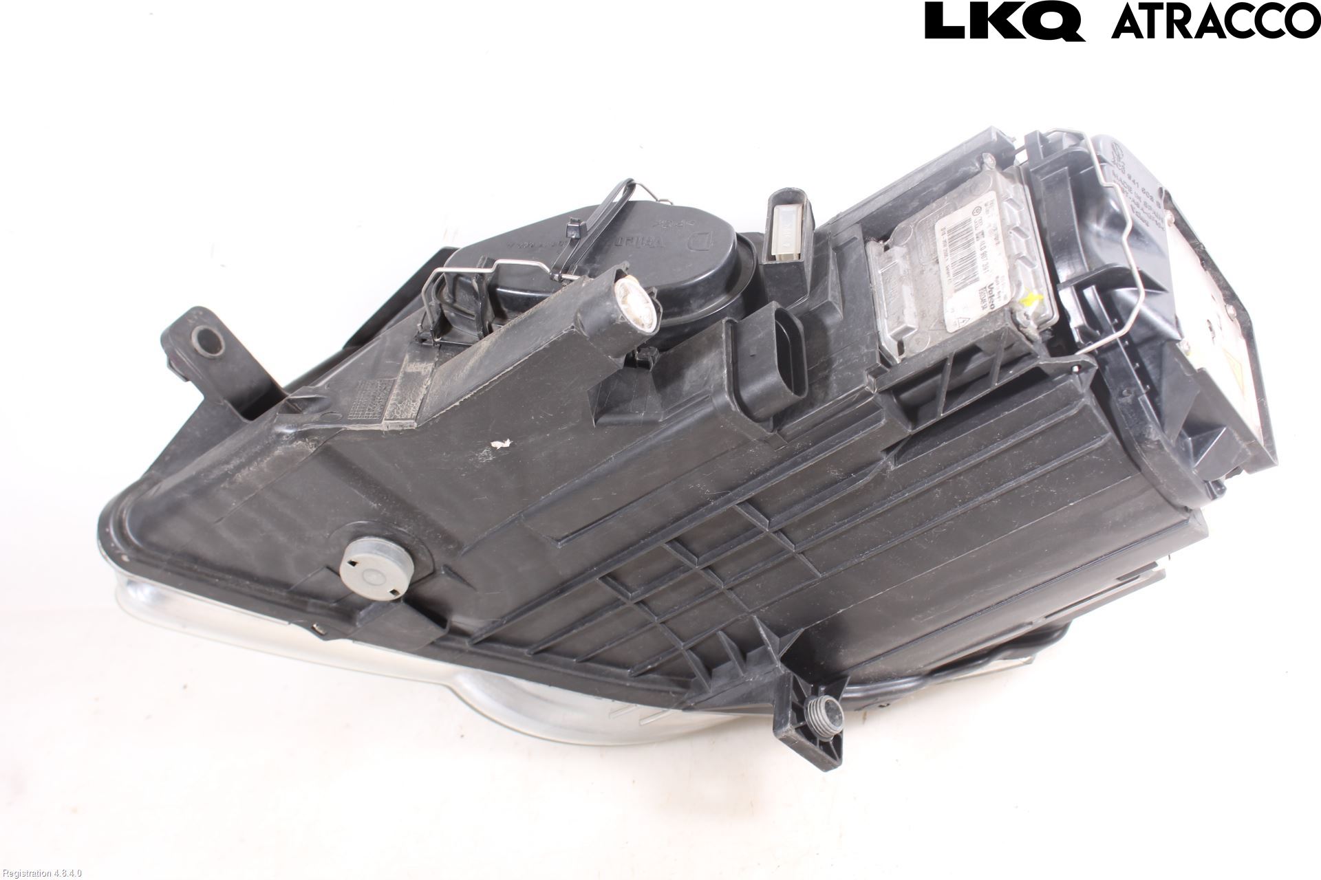 Volkswagen VW PASSAT 05-11 Strålkastare Höger