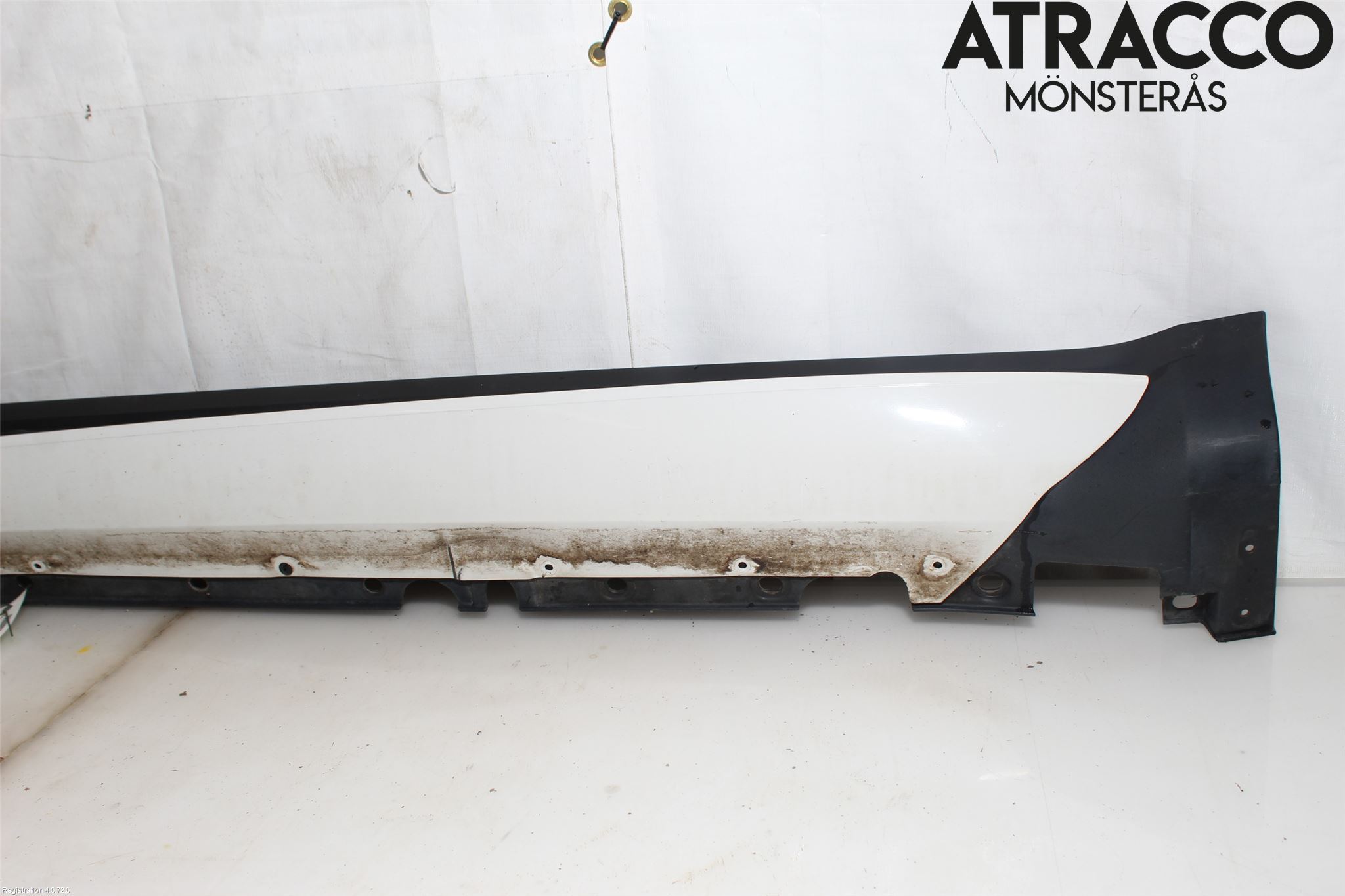 BMW X6 E71/E72   08-14 Sidokjol Vä