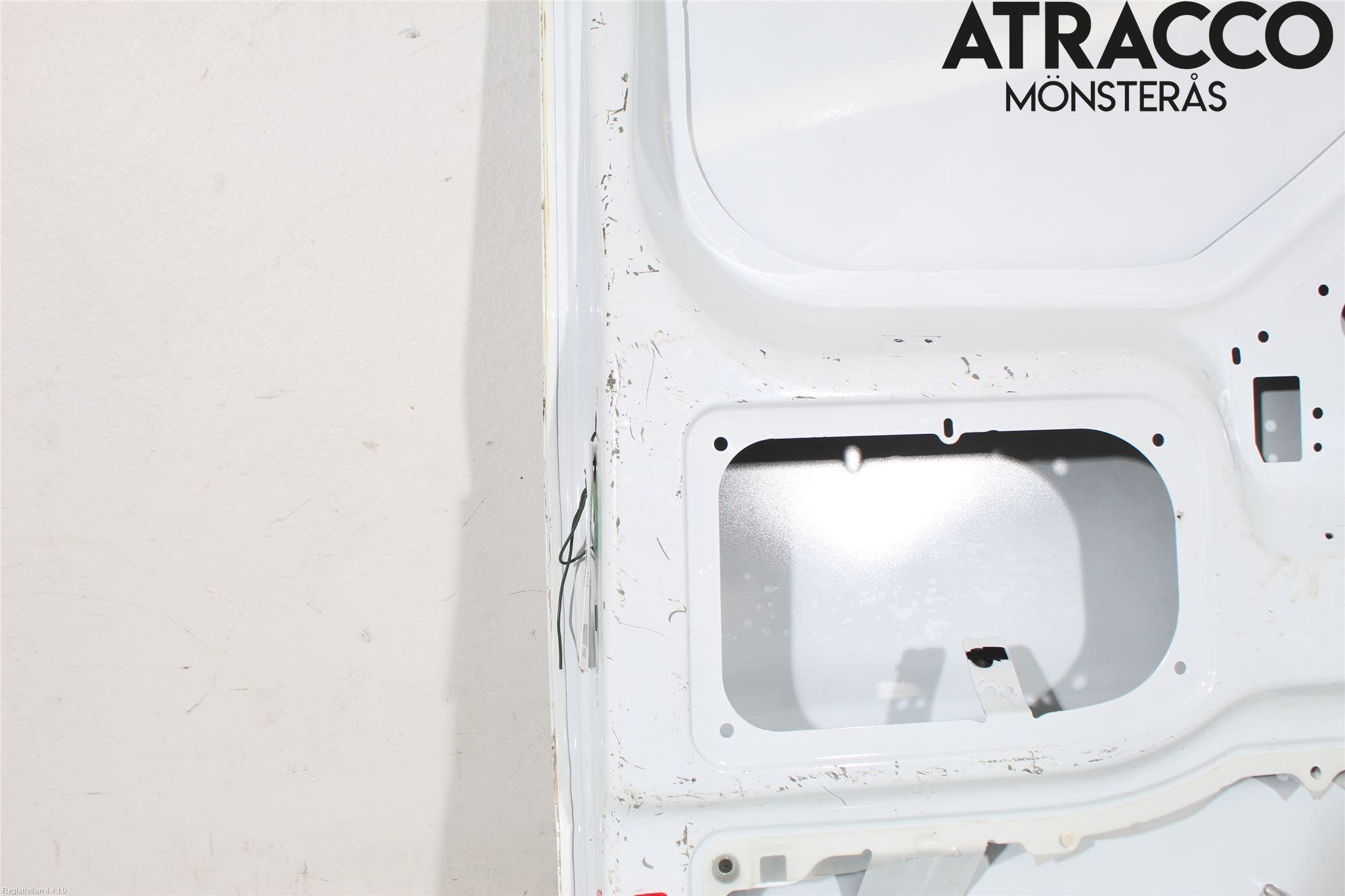 Ford TRANSIT/TOURNEO CONNECT 13-22 Dörr Bak Van-Skåp Vänster