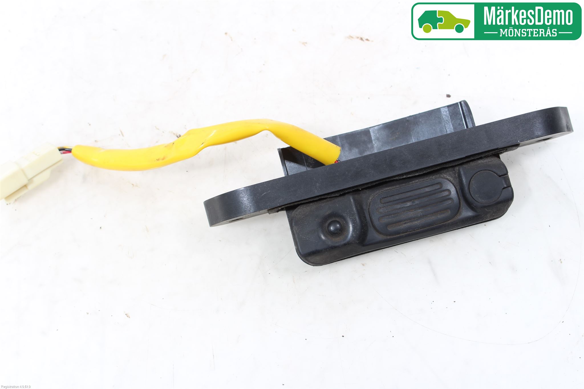 Mitsubishi OUTLANDER 07-12 Bakluckehandtag