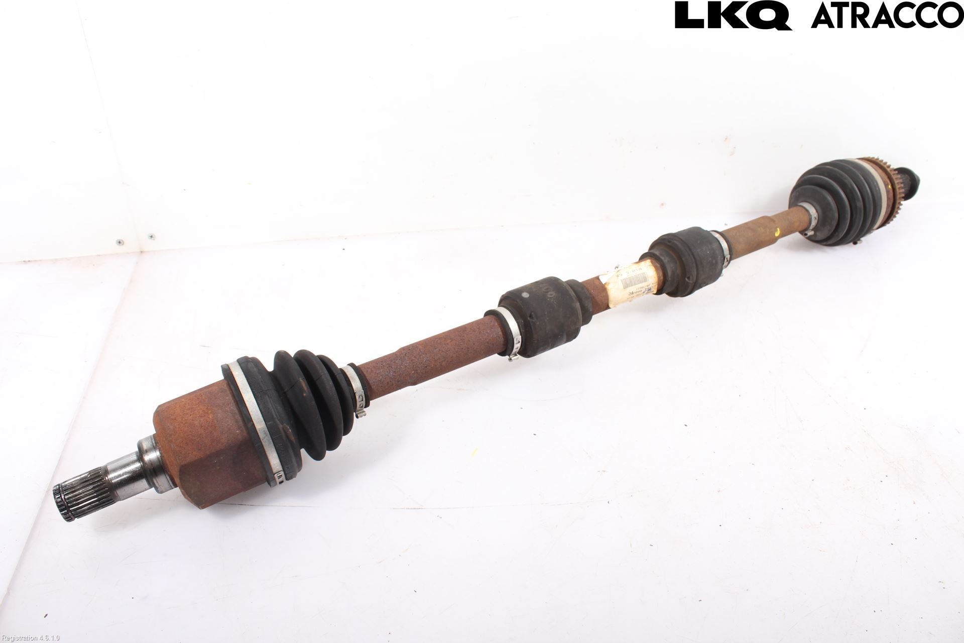 Kia CARENS III 13-19 Drivaxel Fram Höger
