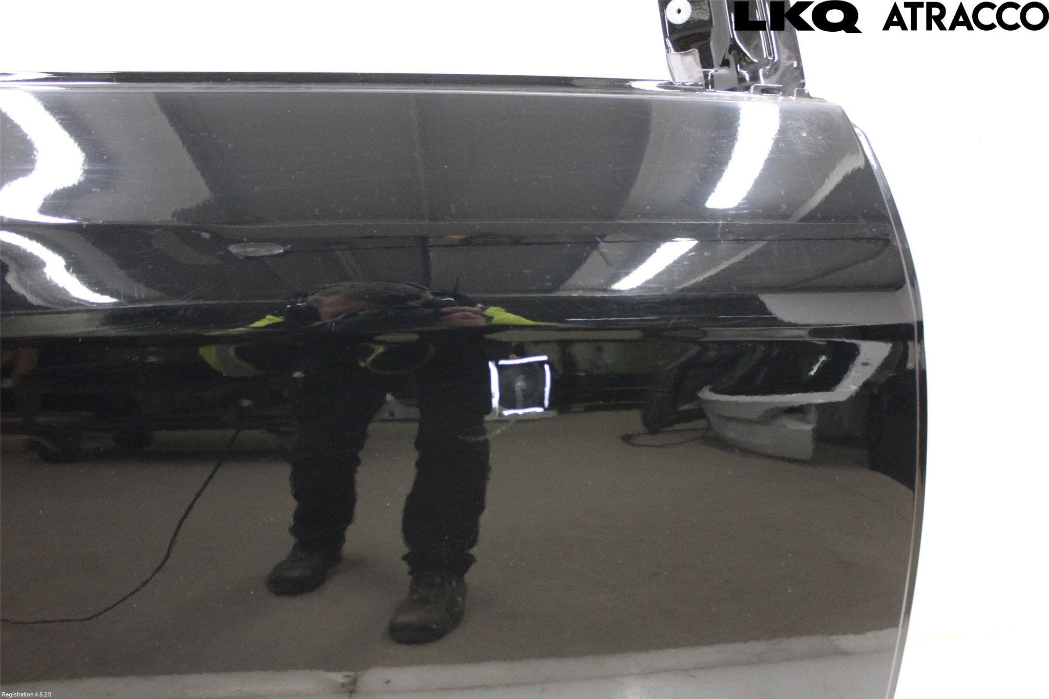 Ford FOCUS 15-18 Dörr Bak Höger