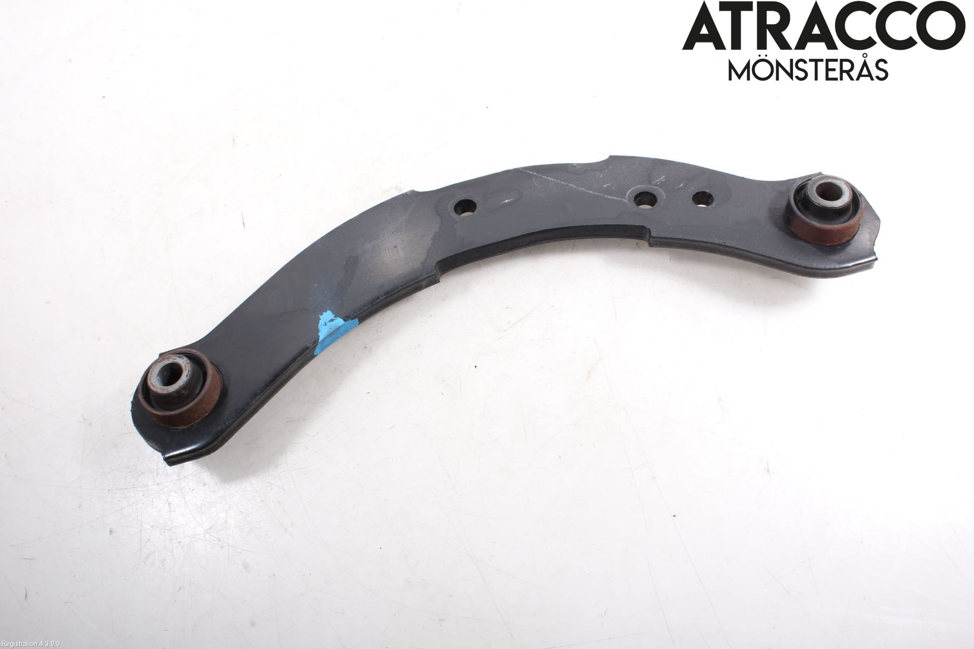 Mitsubishi ECLIPS CROSS Bärarm Bak Övre Höger