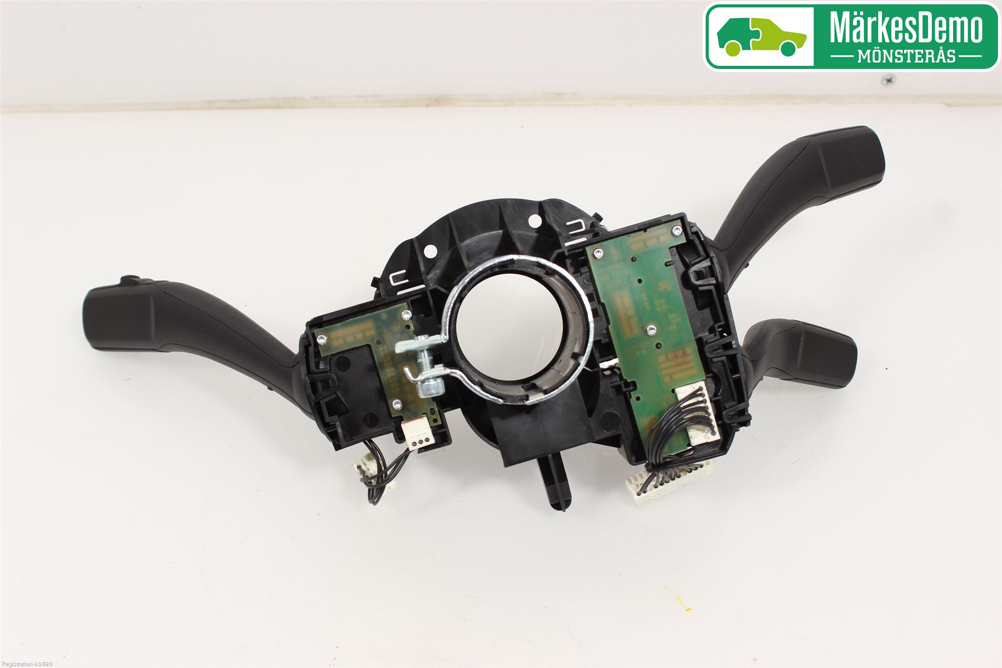 Volkswagen VW TOUAREG 7P 11-18 Spakcentral