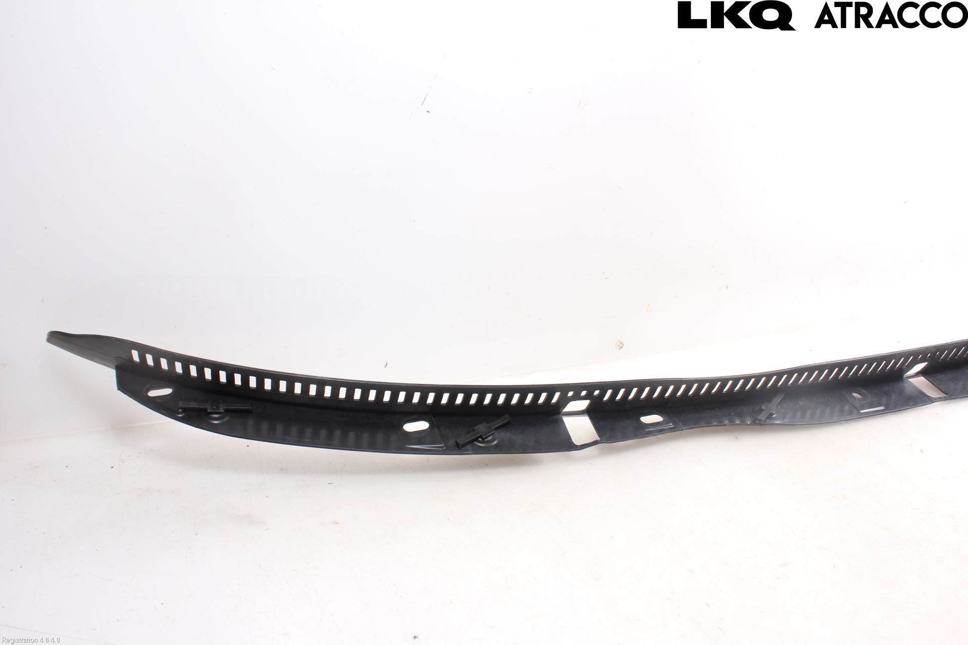 Volvo V60 14-18 Torpedplåt-Torpedplast