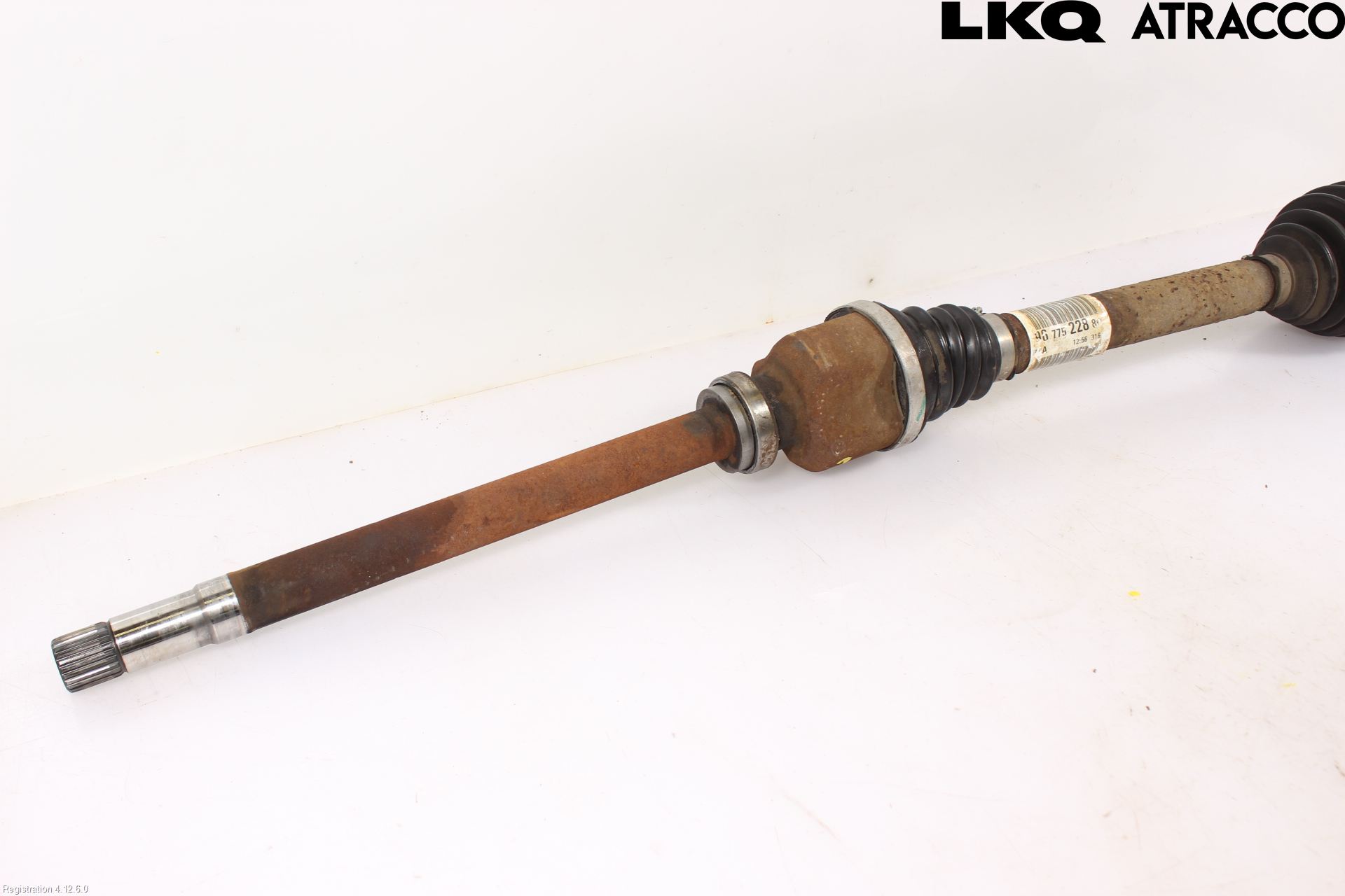 Peugeot 5008 10-16 Drivaxel Fram Höger