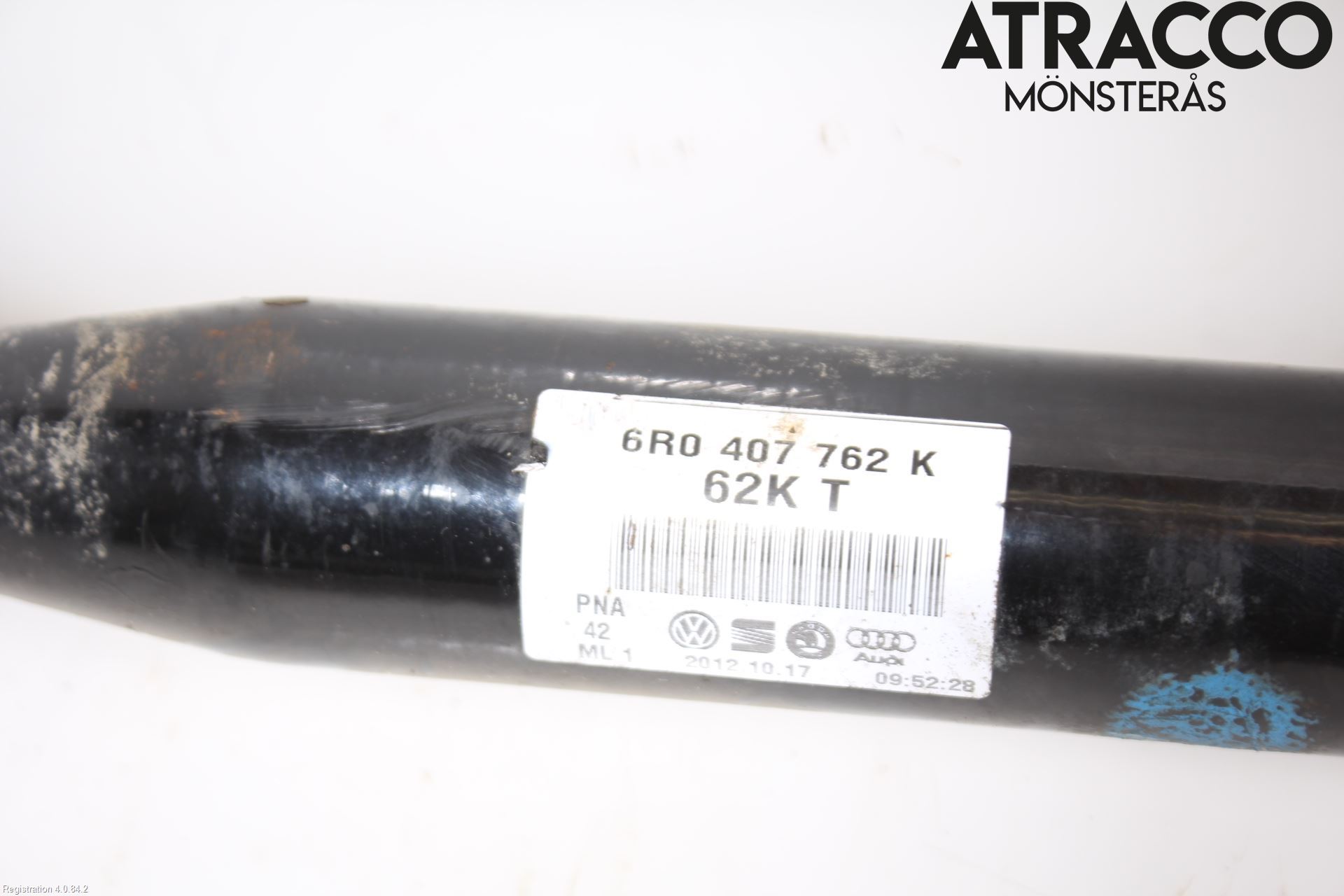 Volkswagen VW POLO 10-17 Drivaxel Fram Höger