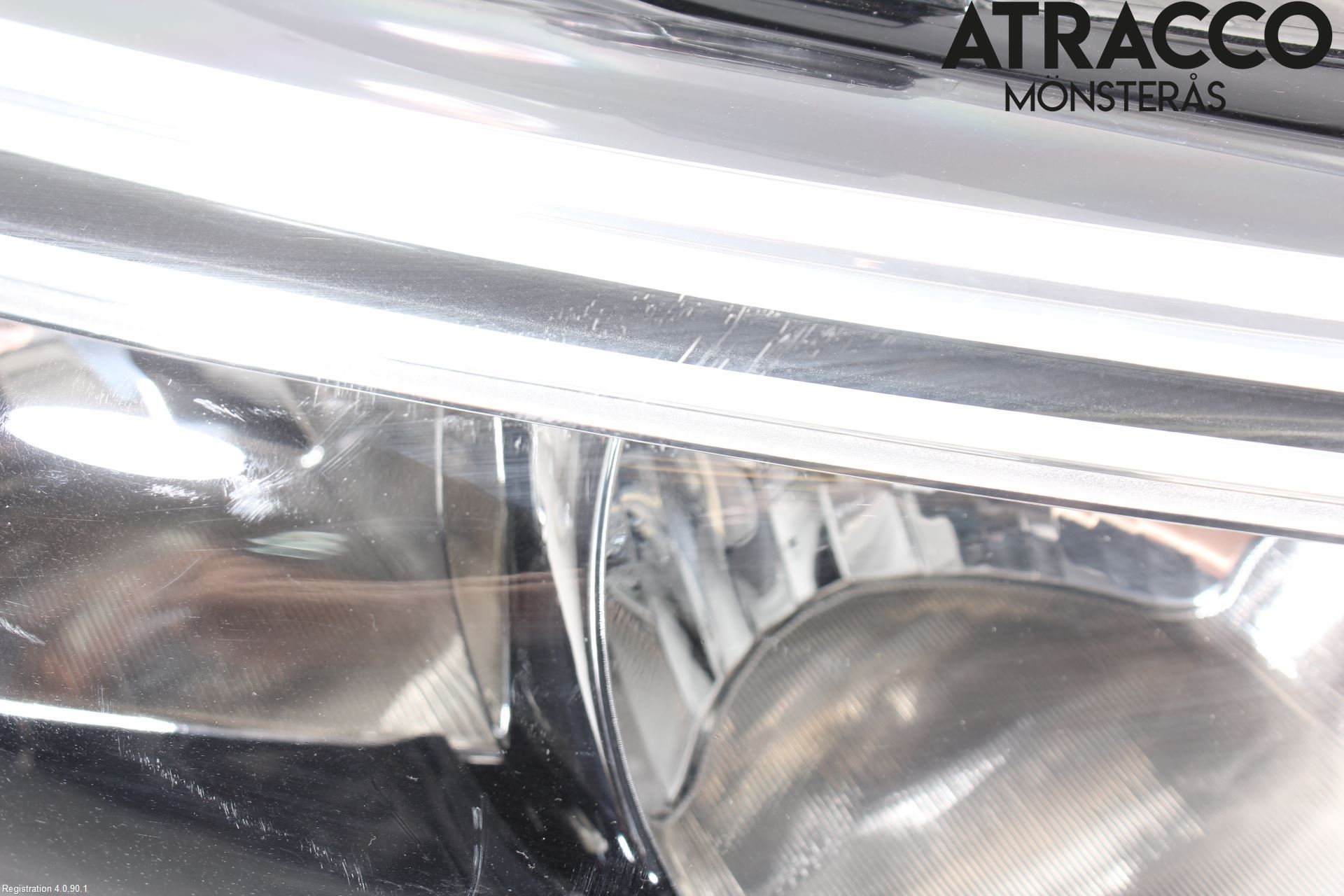 Opel CROSSLAND X 18- Strålkastare Höger